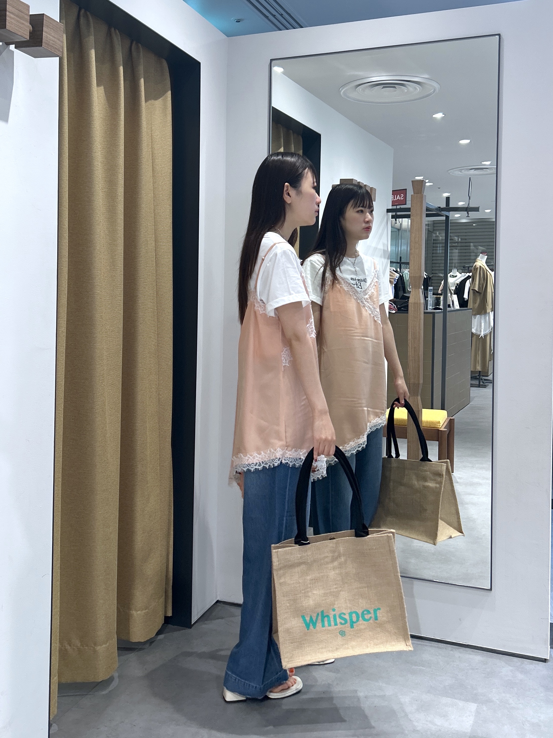 Renoさんの「INDIVI｜タイポグラフィTシャツ【接触冷感】」を使ったコーディネート