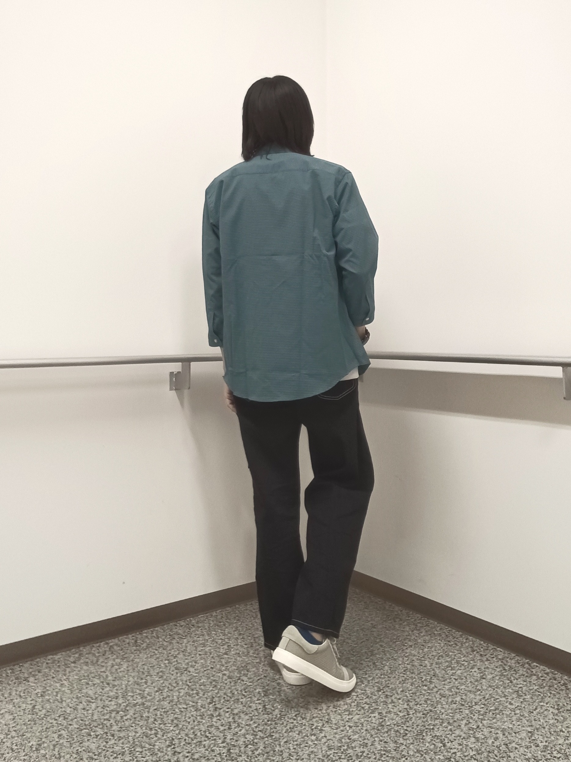 moritaさんの「TAKEO KIKUCHI｜【日本製】JFP DotAir（R）サッカー7分袖シャツ」を使ったコーディネート