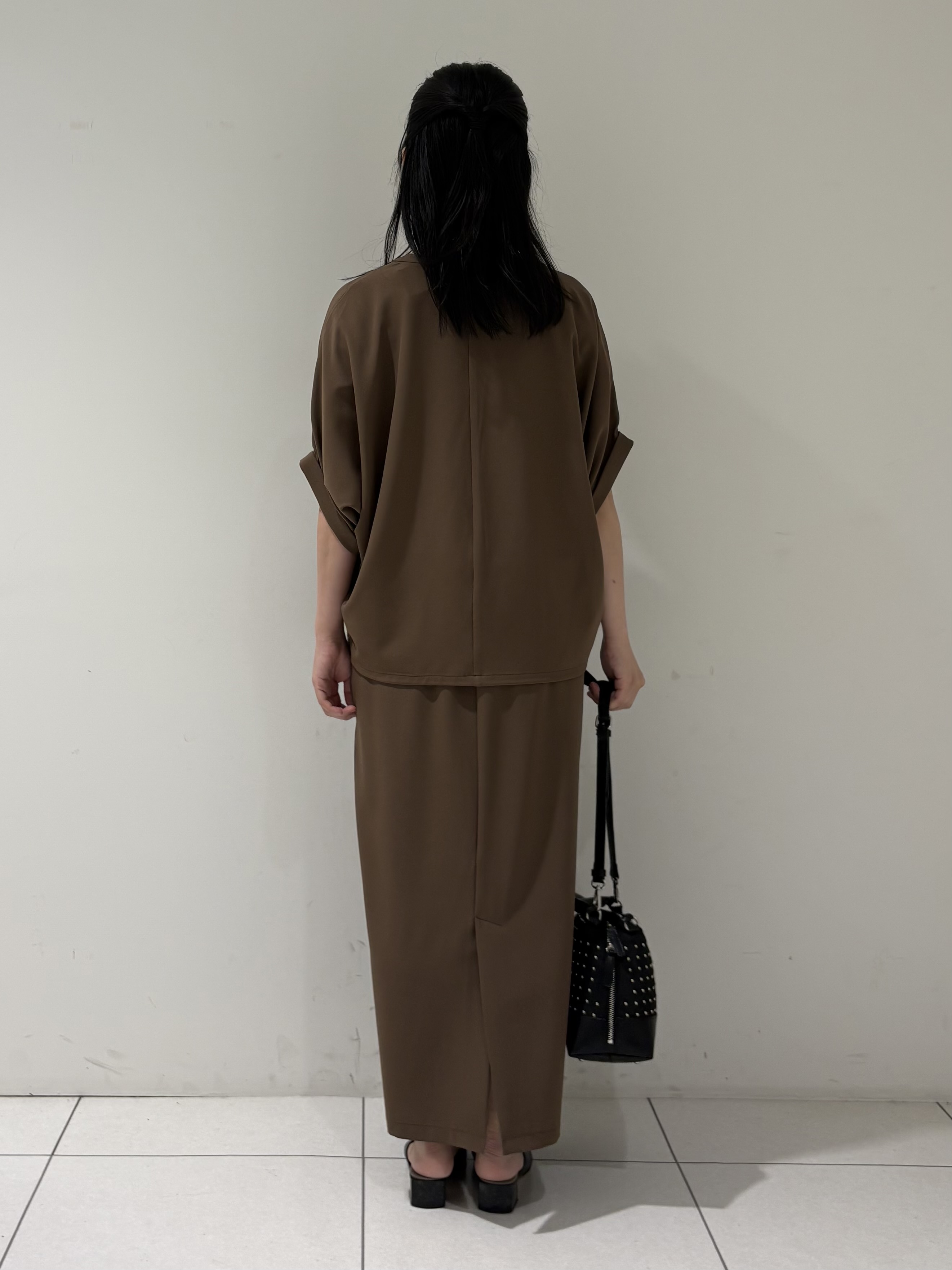 momokoさんの「INDIVI｜【着る日傘】ドルマンフォルムブルゾン」を使ったコーディネート