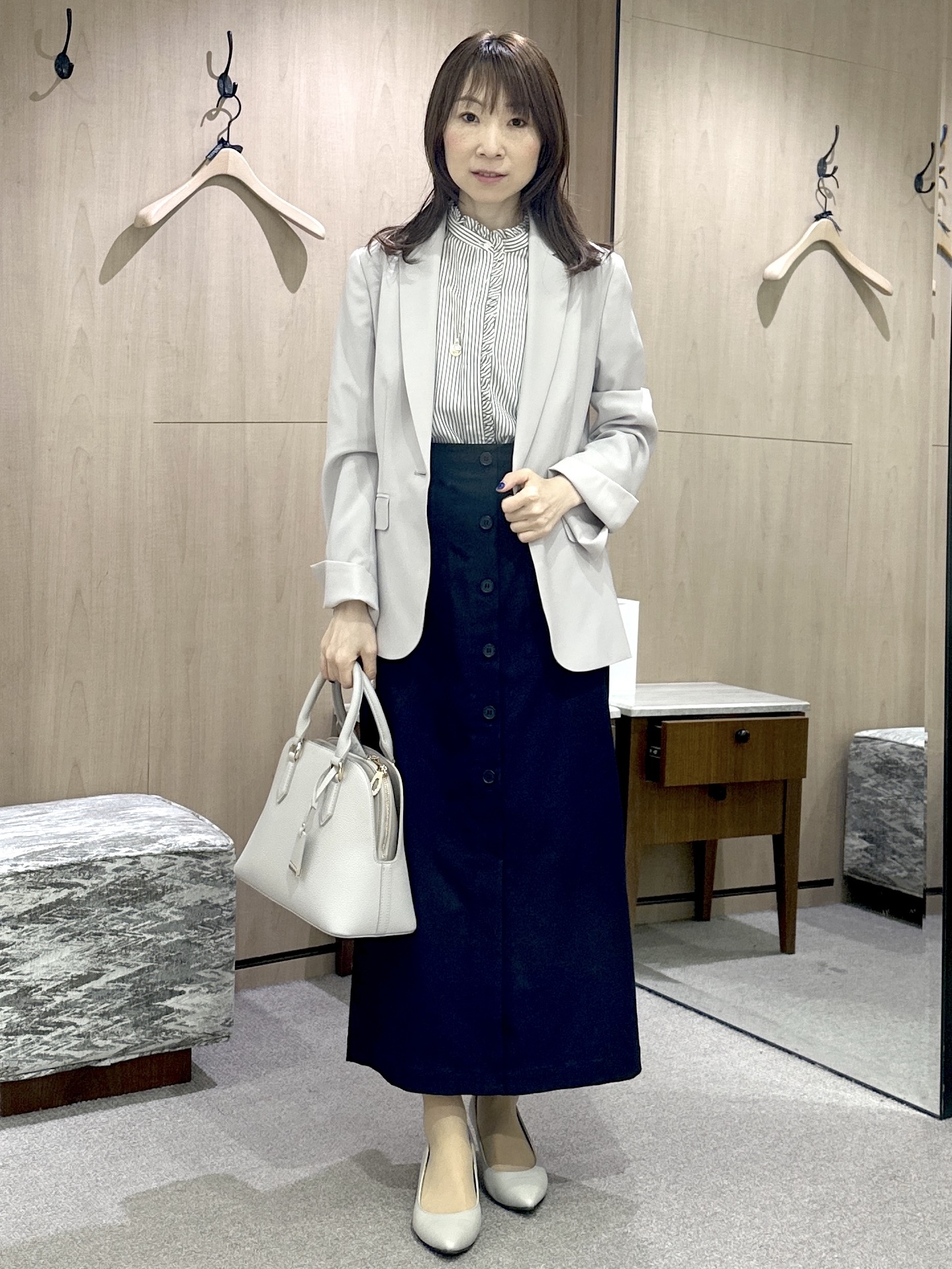 Miwaさんの「UNTITLED｜【接触冷感/UVカット/吸水速乾/遮熱】ツイルボタンディティールスカート」を使ったコーディネート
