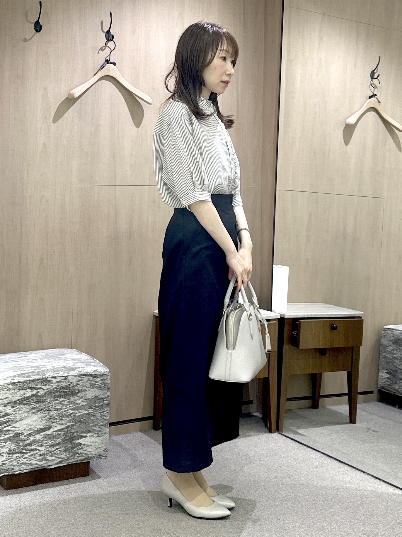 Miwaさんの「UNTITLED｜【接触冷感/UVカット/吸水速乾/遮熱】ツイルボタンディティールスカート」を使ったコーディネート