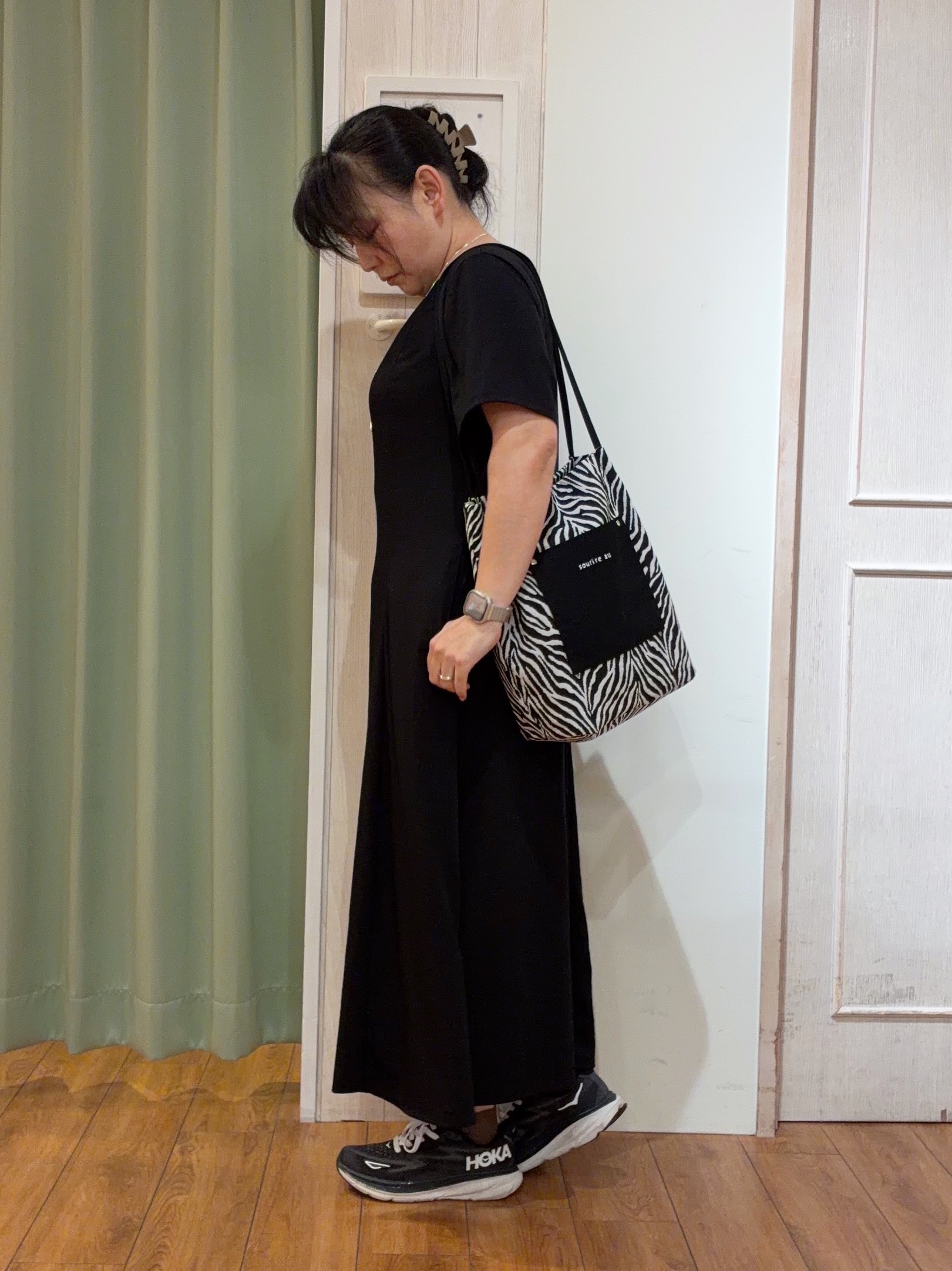 ke-yさんの「SHOO･LA･RUE｜【洗濯機可】ダブルポケット 楊柳しぼしぼシアーシャツ」を使ったコーディネート