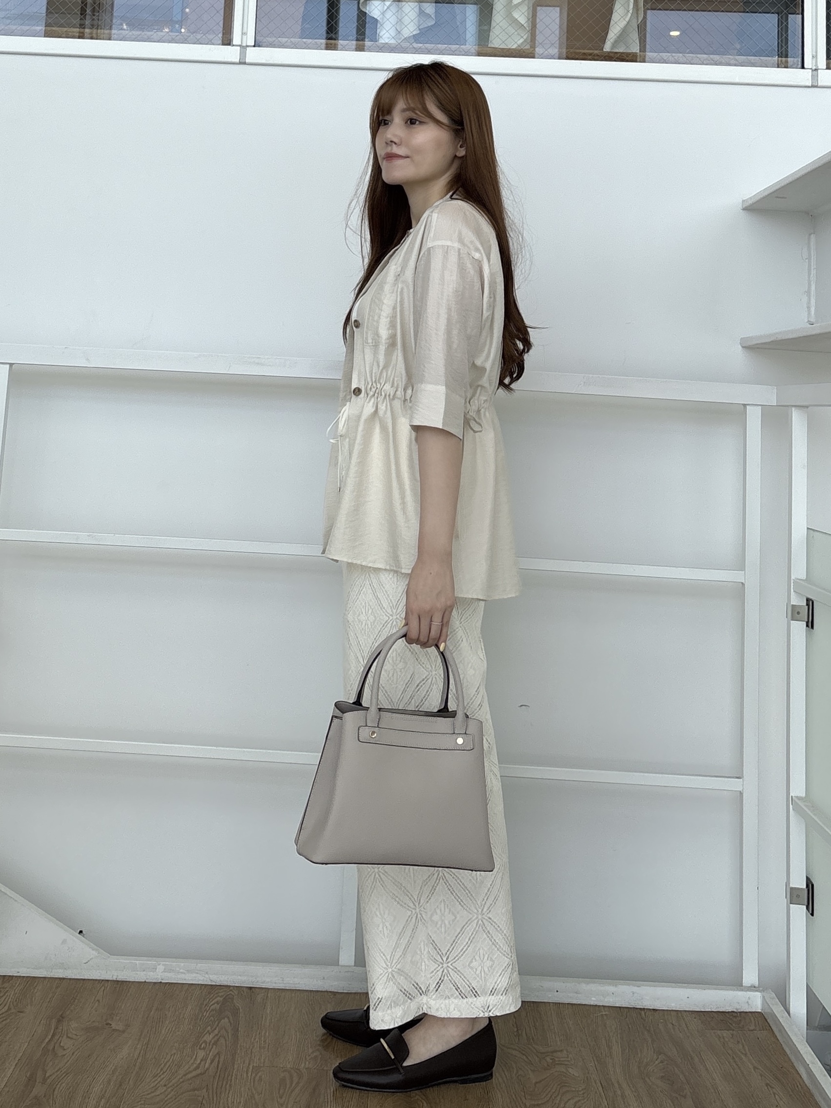sayaさんの「grove｜5分袖ver登場！【体型カバー・洗える】シアーサファリシャツジャケット」を使ったコーディネート