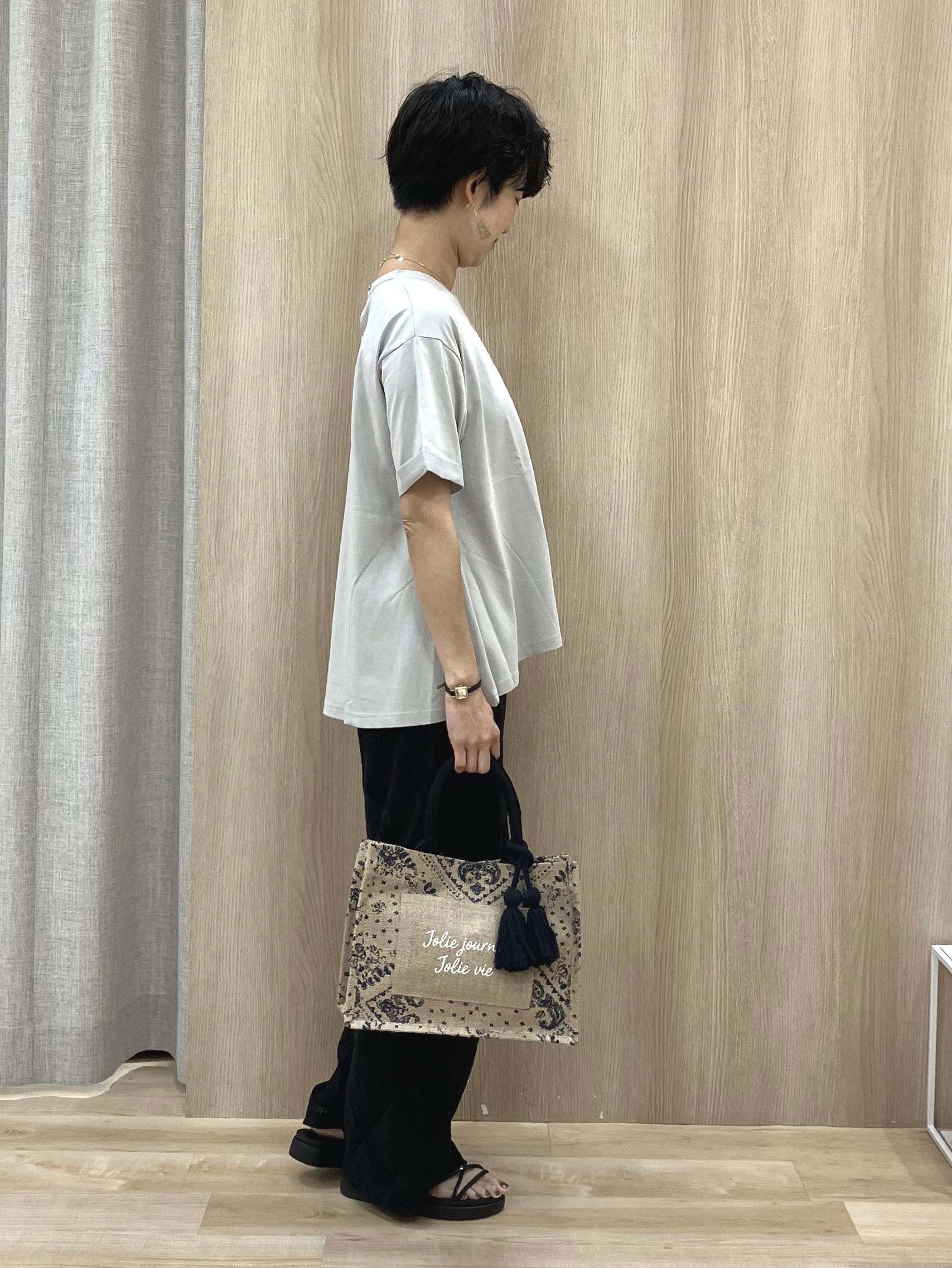 Keiさんの「grove｜【遮熱／吸水速乾／接触冷感／UVカット】フレアシルエットTシャツ」を使ったコーディネート