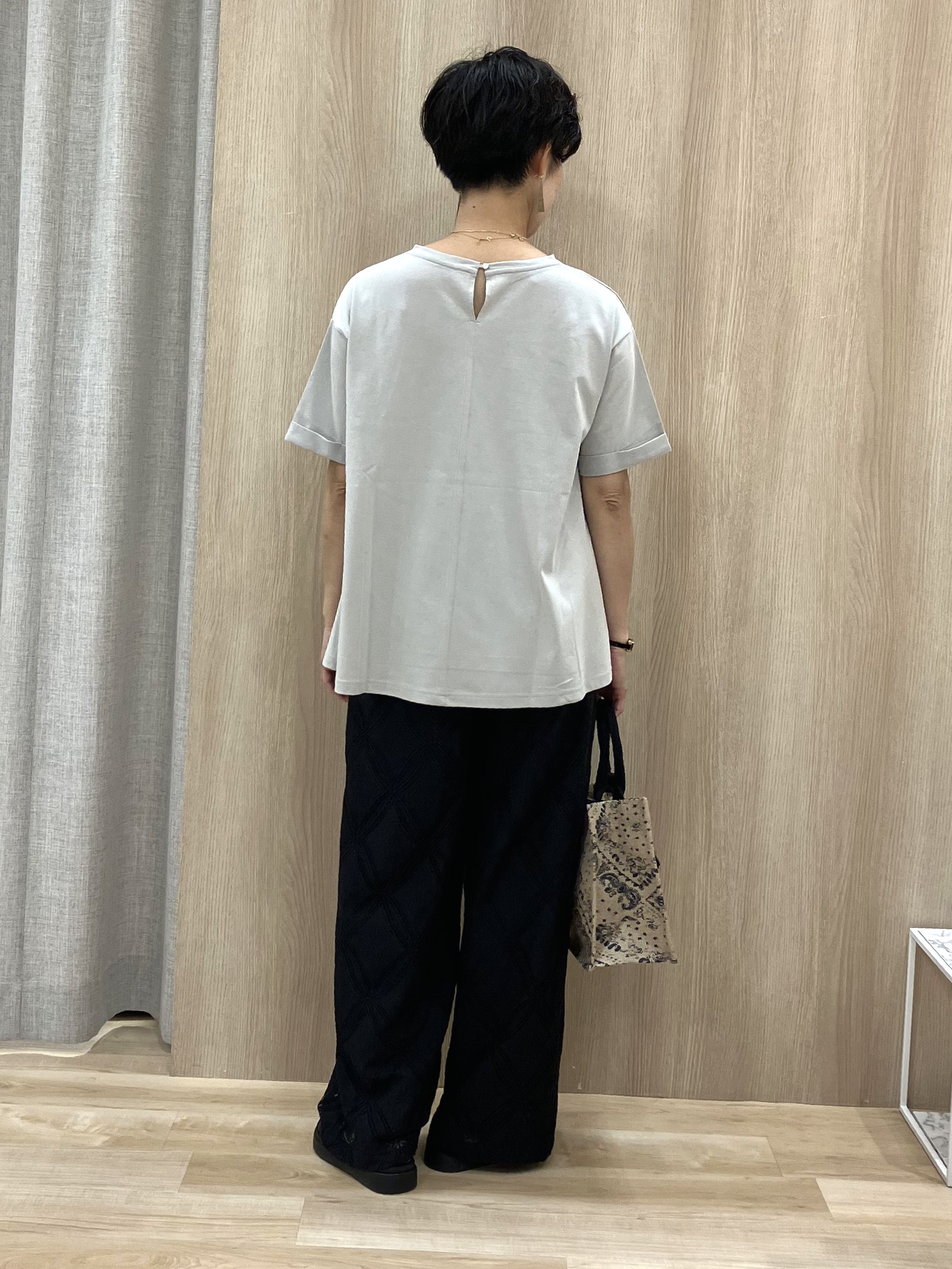 Keiさんの「grove｜【遮熱／吸水速乾／接触冷感／UVカット】フレアシルエットTシャツ」を使ったコーディネート
