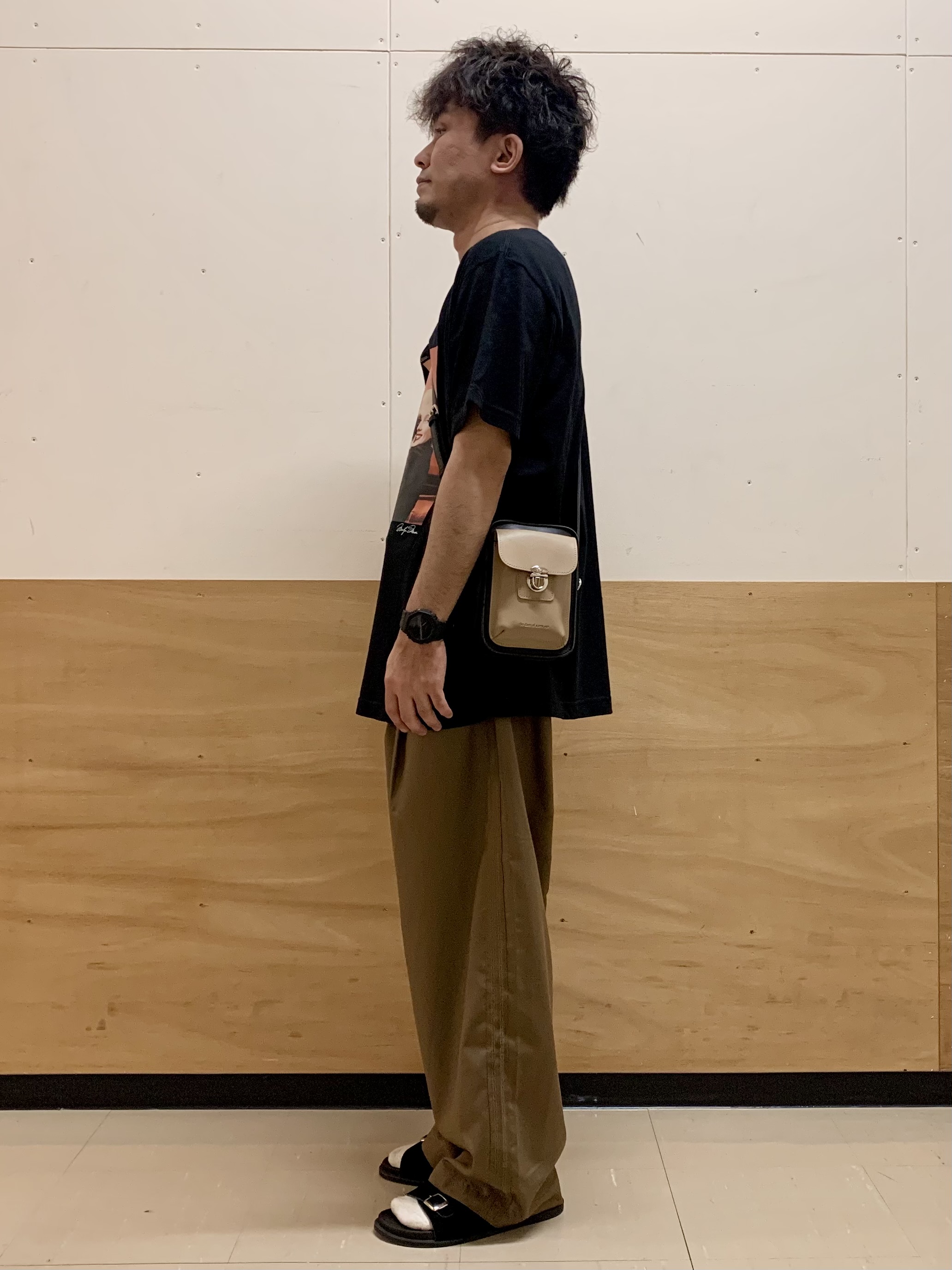 MATUさんの「THE SHOP TK｜別注マリリン・モンロー / グラフィック半袖Tシャツ」を使ったコーディネート