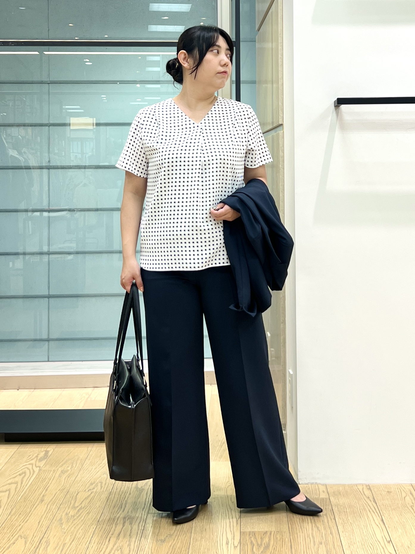 shimaさんの「INDIVI｜【定番スーツ／UVケア／洗える】ウール調テーラードジャケット」を使ったコーディネート