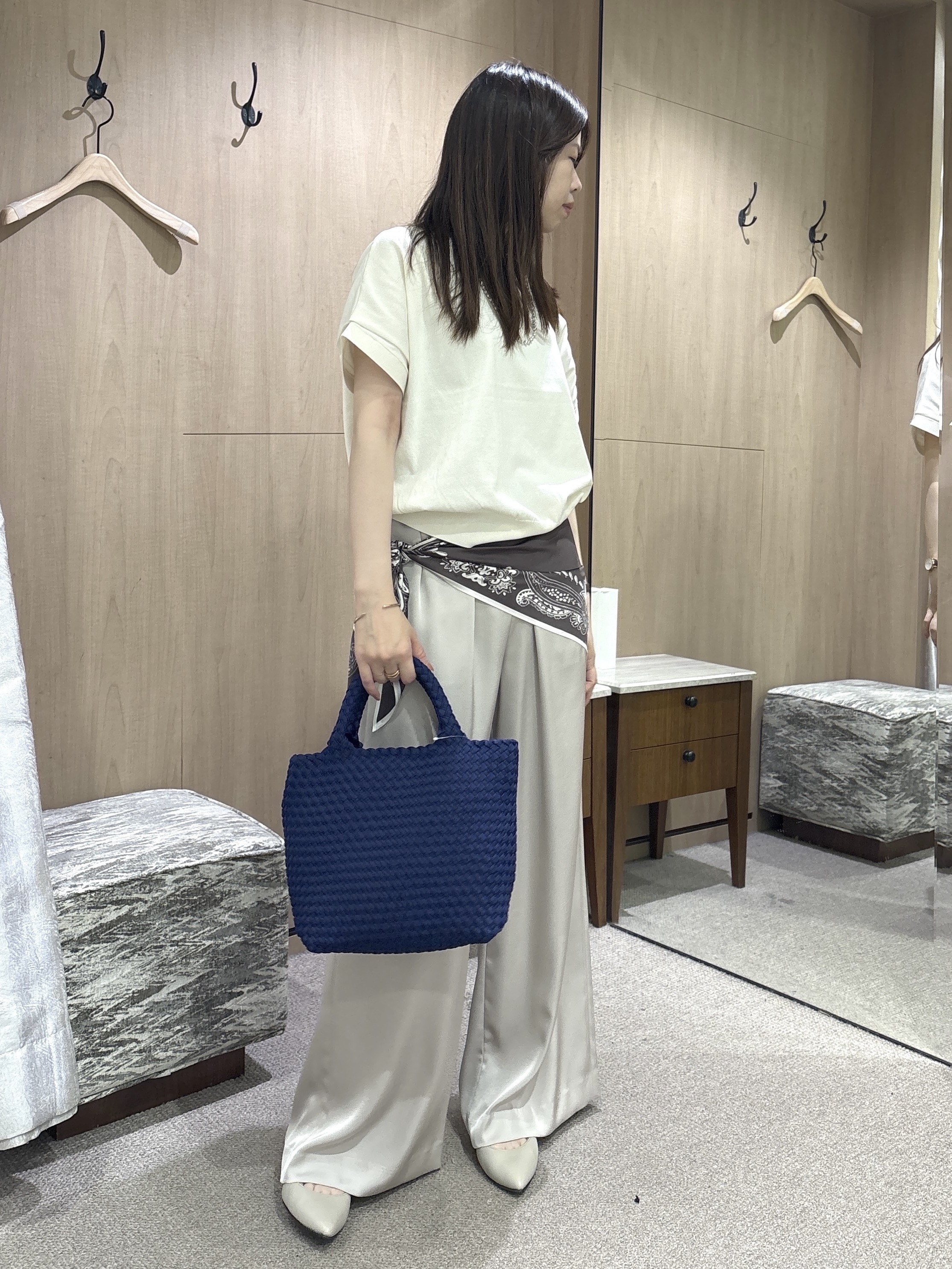 asamiさんの「UNTITLED｜【肌に張り付かない/前後2WAY】ドライタッチコットンプルオーバー」を使ったコーディネート