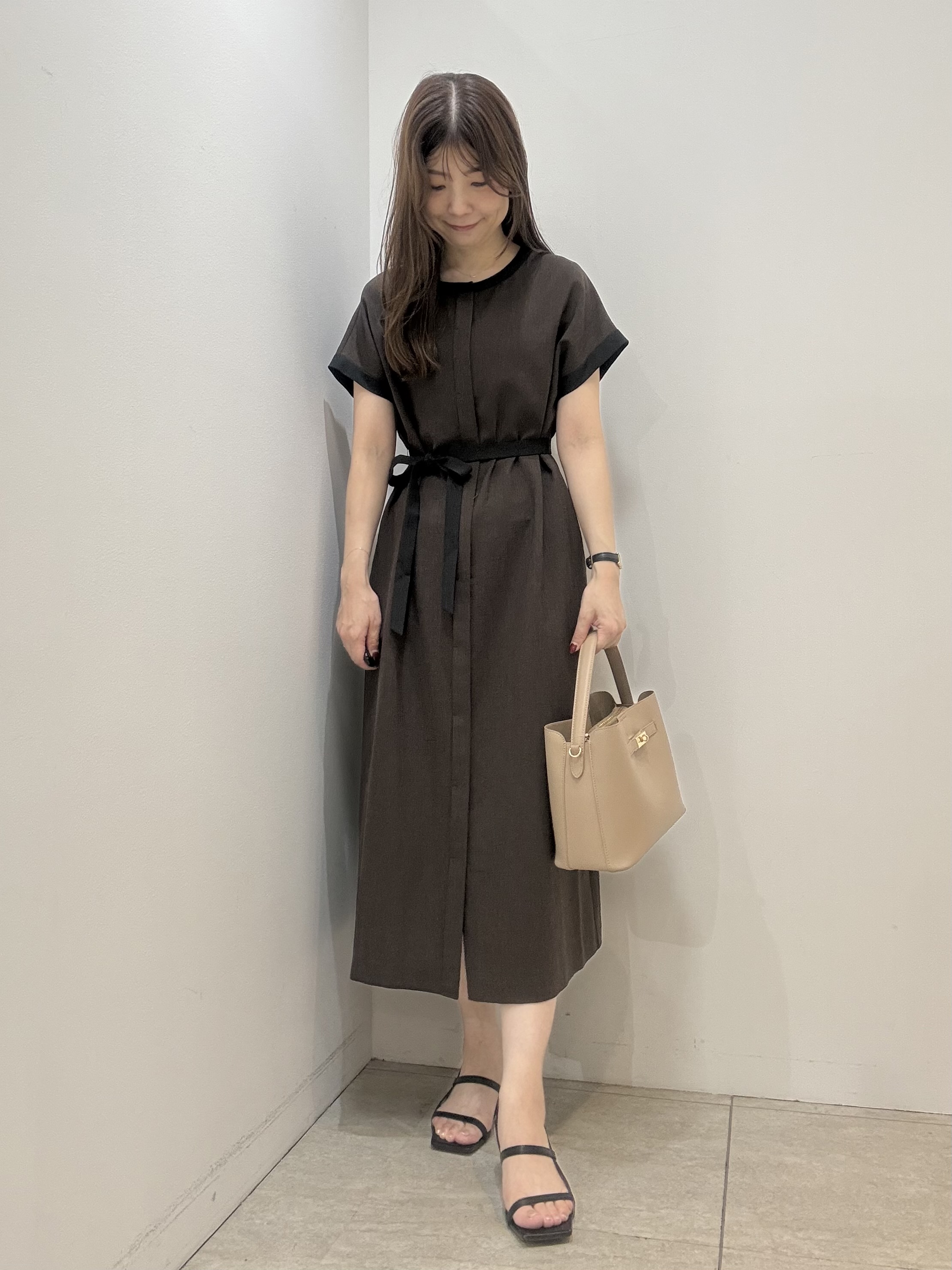 かなえさんの「UNTITLED｜【接触冷感/UVカット/イージーケア】配色ラインワンピース」を使ったコーディネート