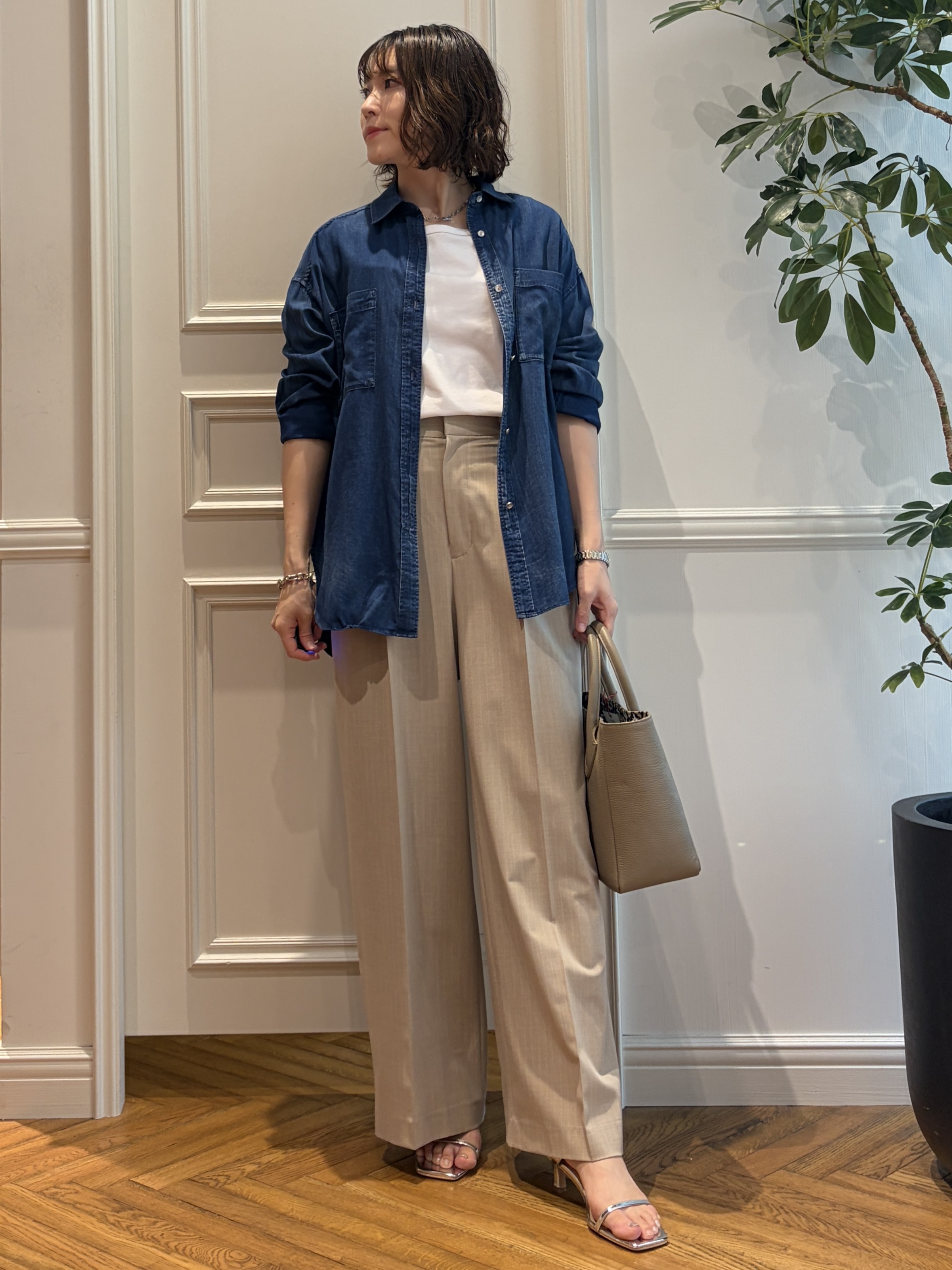 nakaoさんの「DRESSTERIOR｜【セットアップ可/ウォッシャブル】ストライプ2WAYストレッチ サイドラインパンツ」を使ったコーディネート