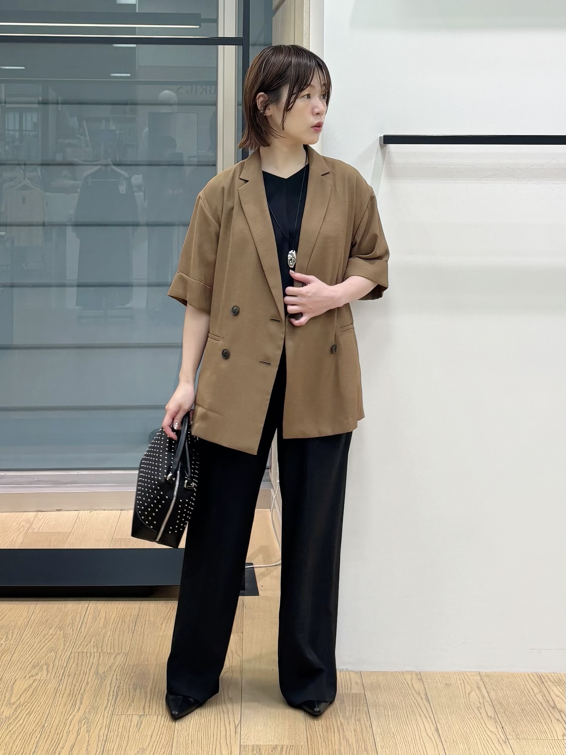asamiさんの「INDIVI｜【着る日傘】ドルマントップス」を使ったコーディネート