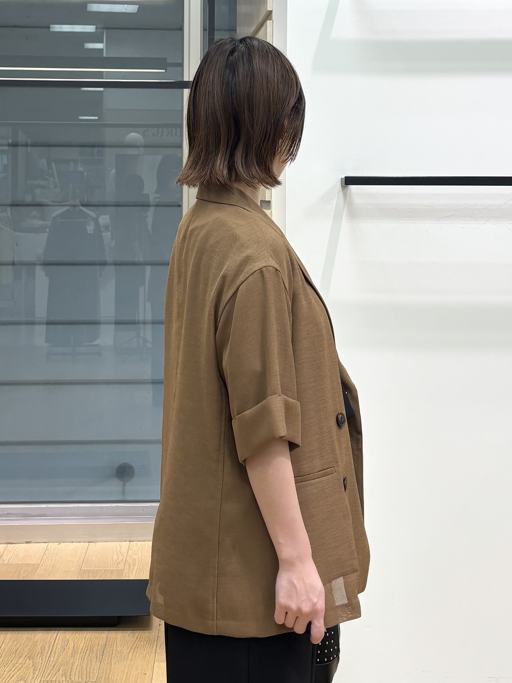 asamiさんの「INDIVI｜【着る日傘】ドルマントップス」を使ったコーディネート