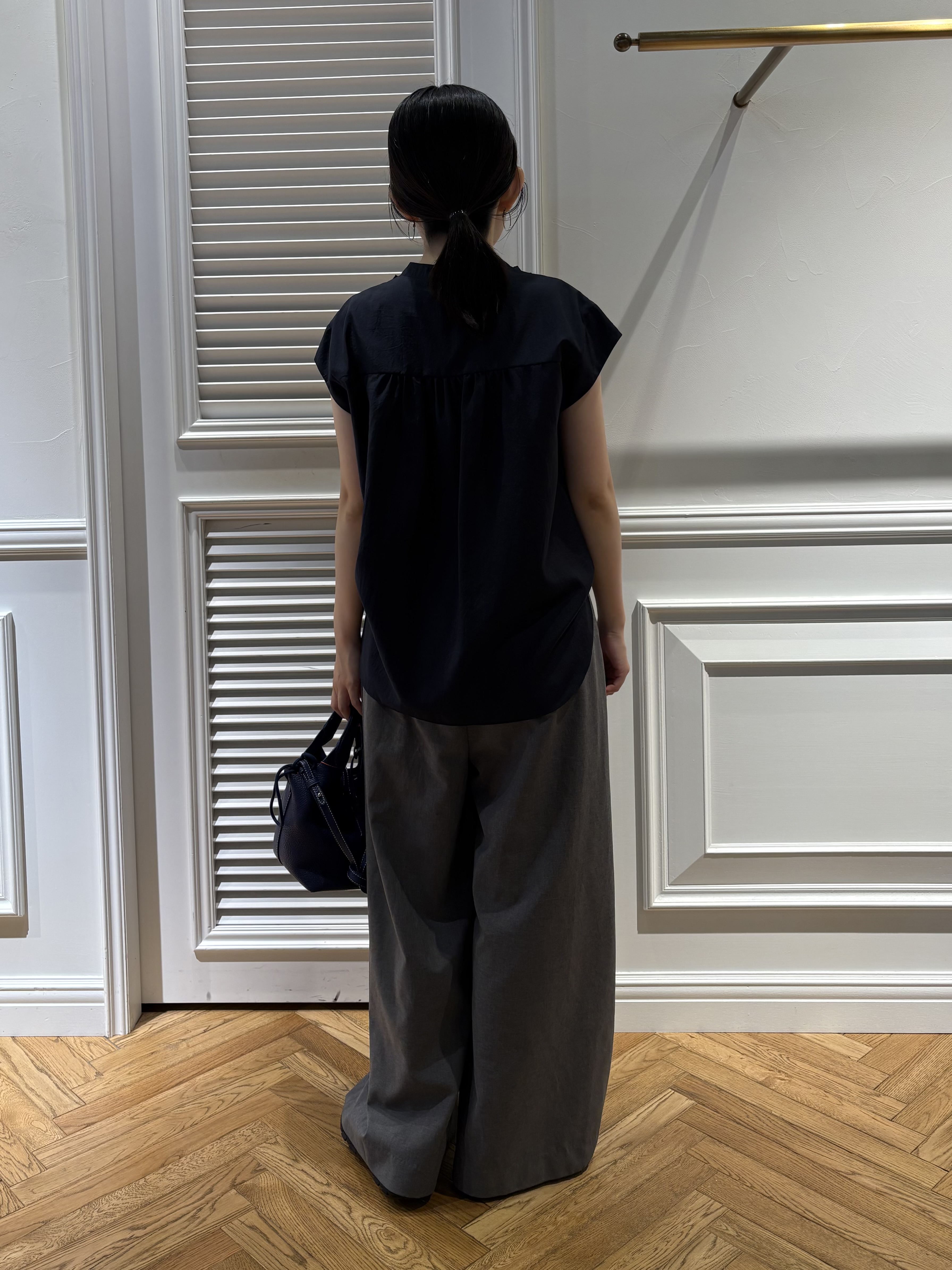 cocoさんの「DRESSTERIOR｜【接触冷感】イージーケアー クールタッチ ワイドパンツ」を使ったコーディネート
