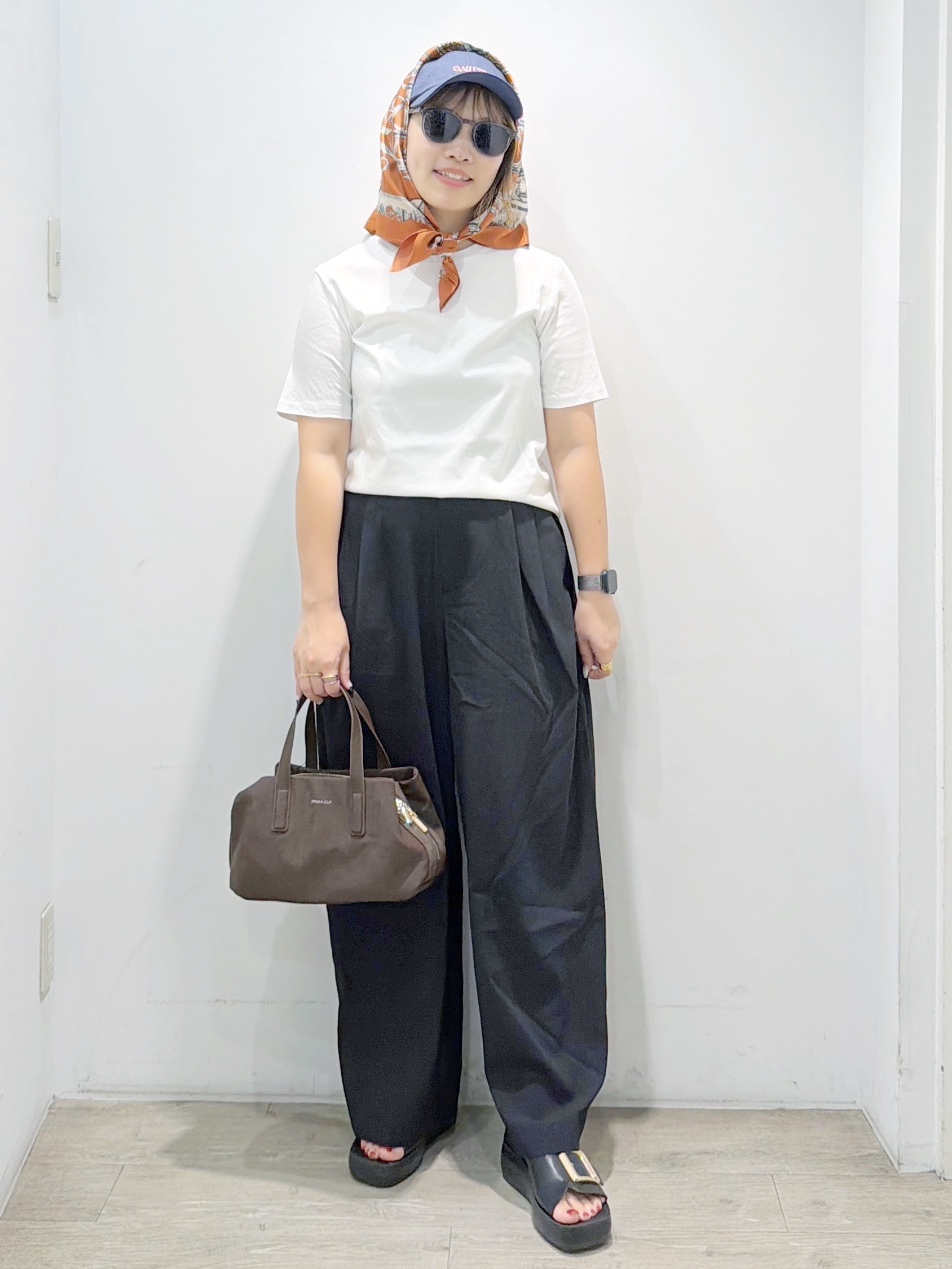 sumicaさんの「OPAQUE.CLIP｜ベーシックTシャツ／オーガニックコットン混【洗濯機OK】」を使ったコーディネート