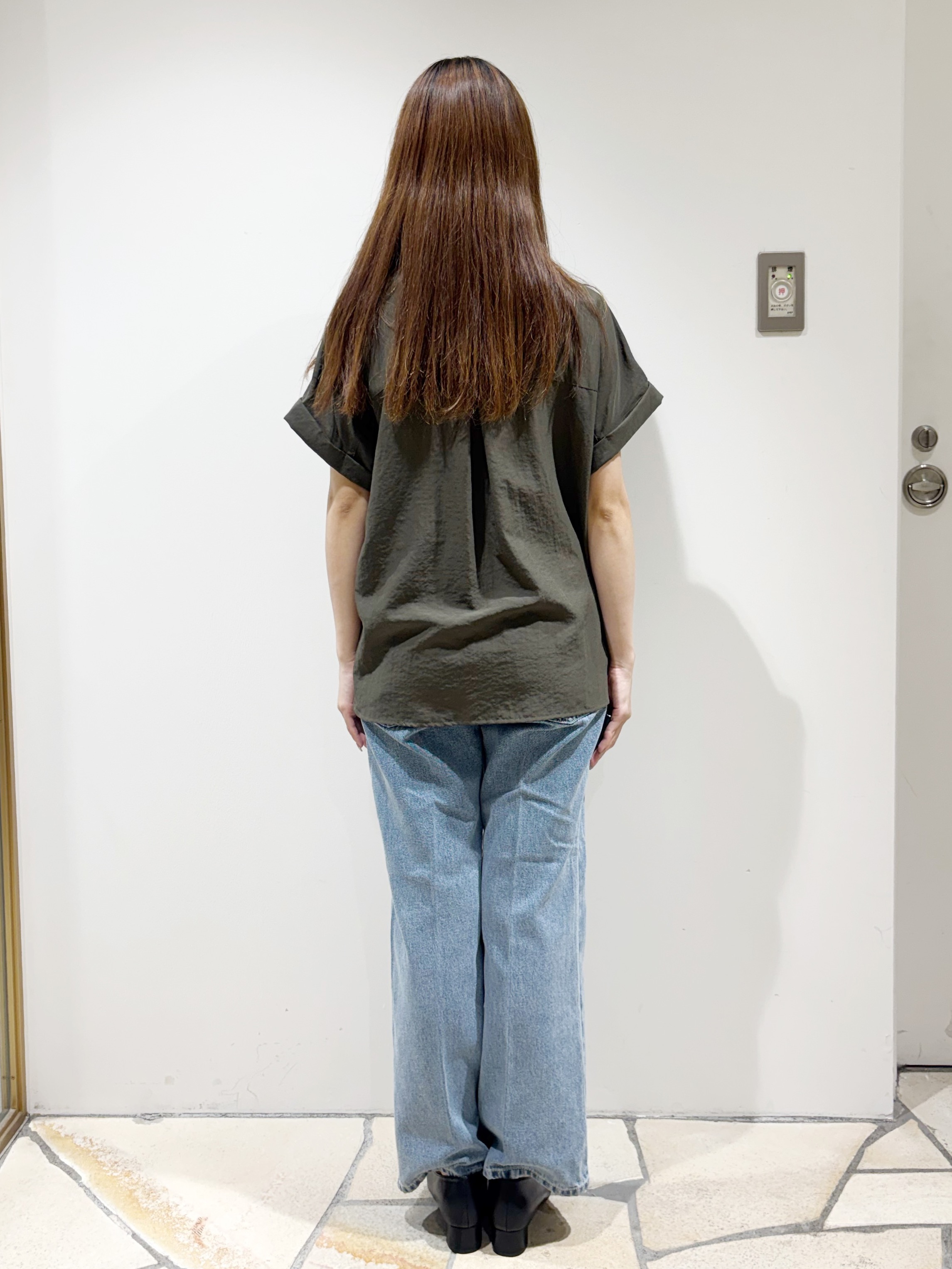みあたんさんの「index｜【接触冷感】ダブルポケットスキッパーブラウス《吸水速乾／防シワ／洗濯機OK／S～3L／7col》」を使ったコーディネート