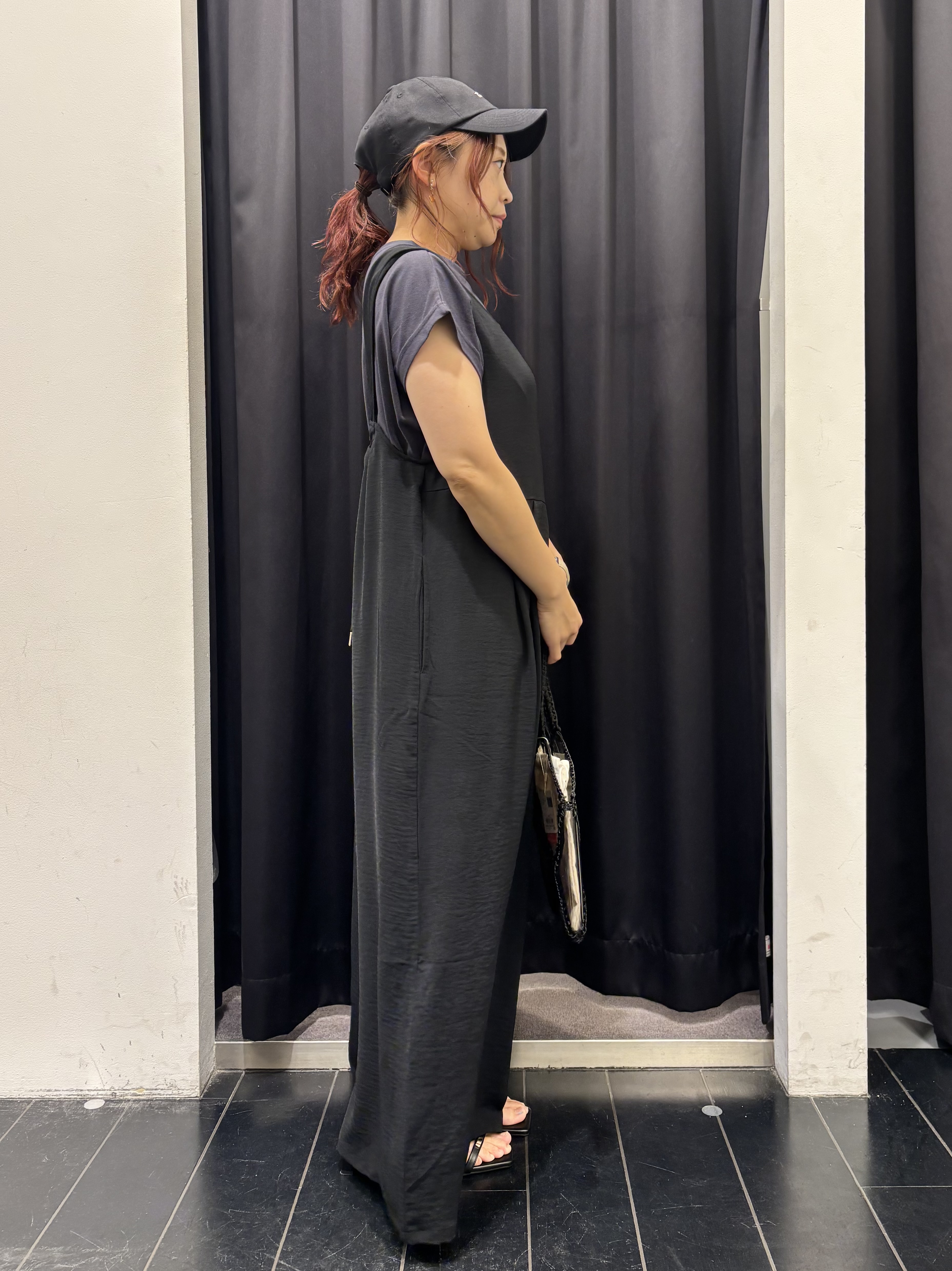 mameさんの「THE SHOP TK｜オーガンジー刺繍Tシャツ」を使ったコーディネート