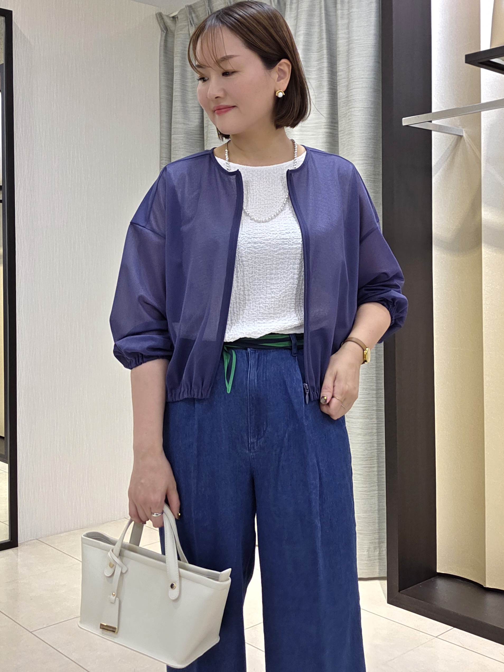 naokoさんの「UNTITLED｜トリコットシアーブラウス」を使ったコーディネート