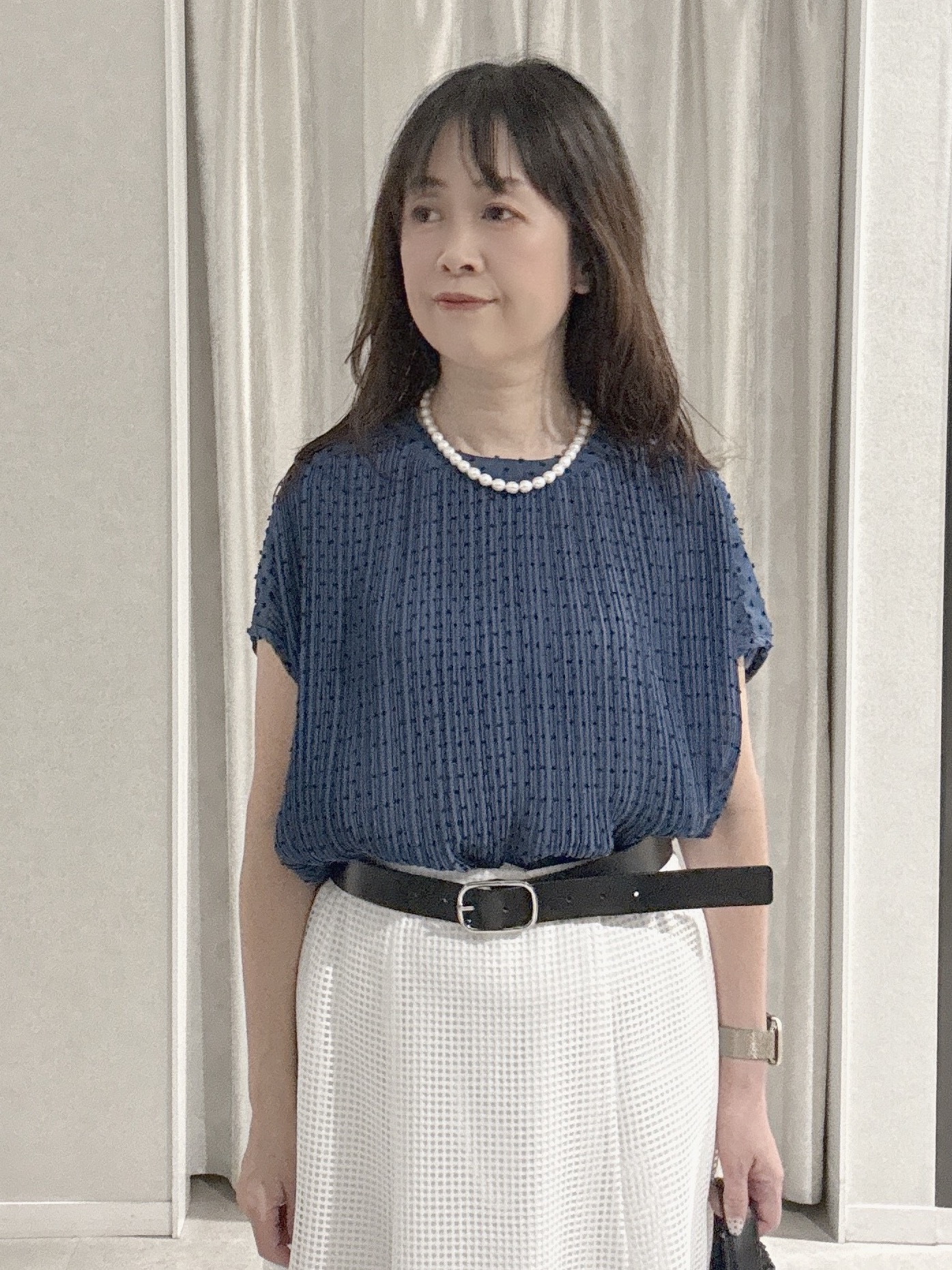 makiさんの「UNTITLED｜【1枚で着映える】ドットジャガードブラウス」を使ったコーディネート