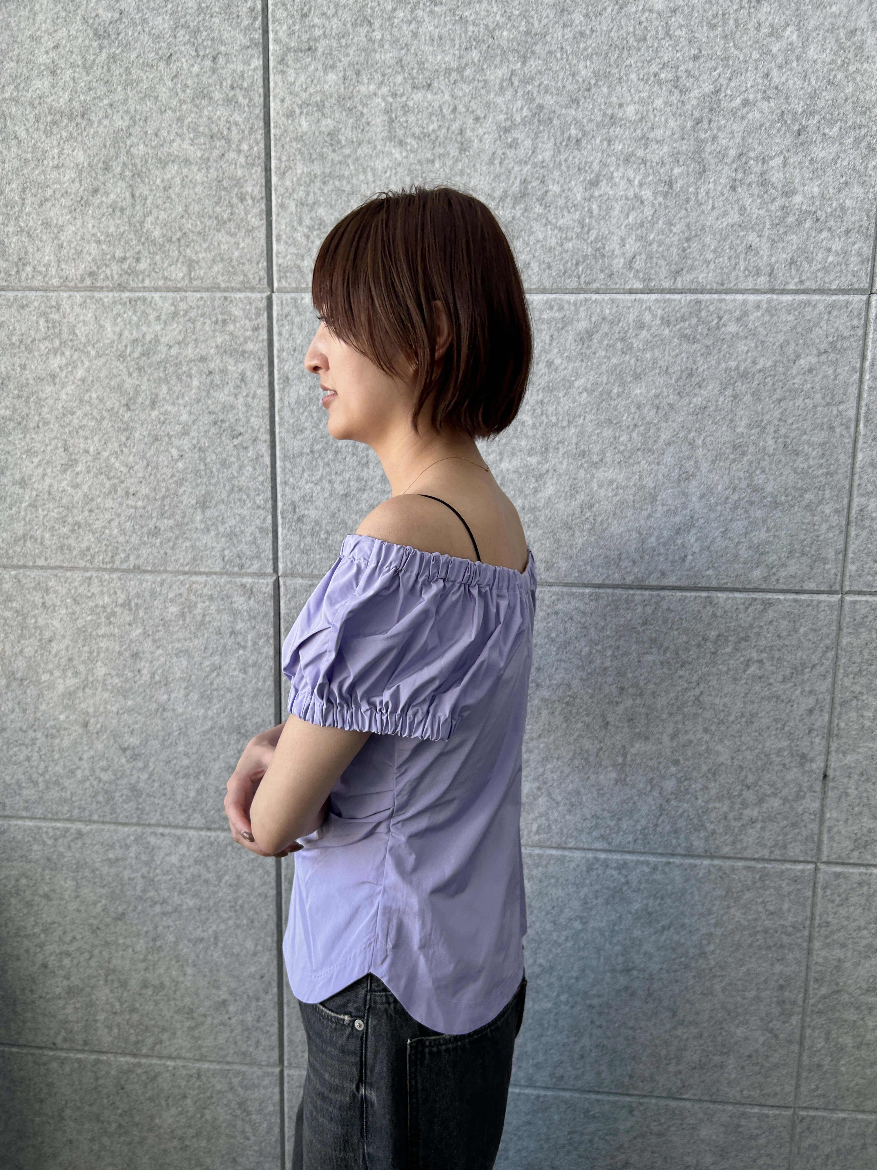 harunaさんの「CODE A｜sporty gathered blouse」を使ったコーディネート
