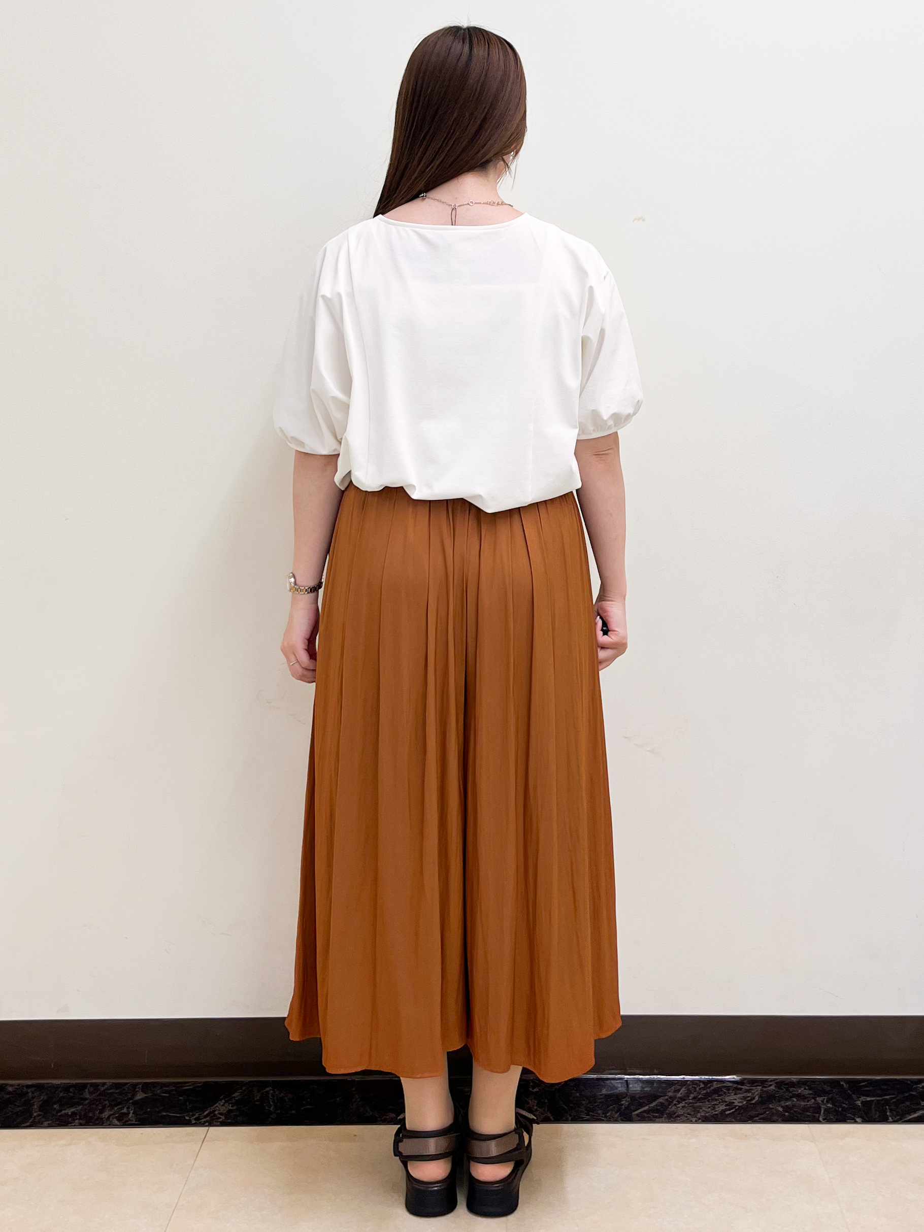 mikikoさんの「Reflect｜【UVカット／接触冷感／吸水速乾】ギャザースリーブカットソー」を使ったコーディネート