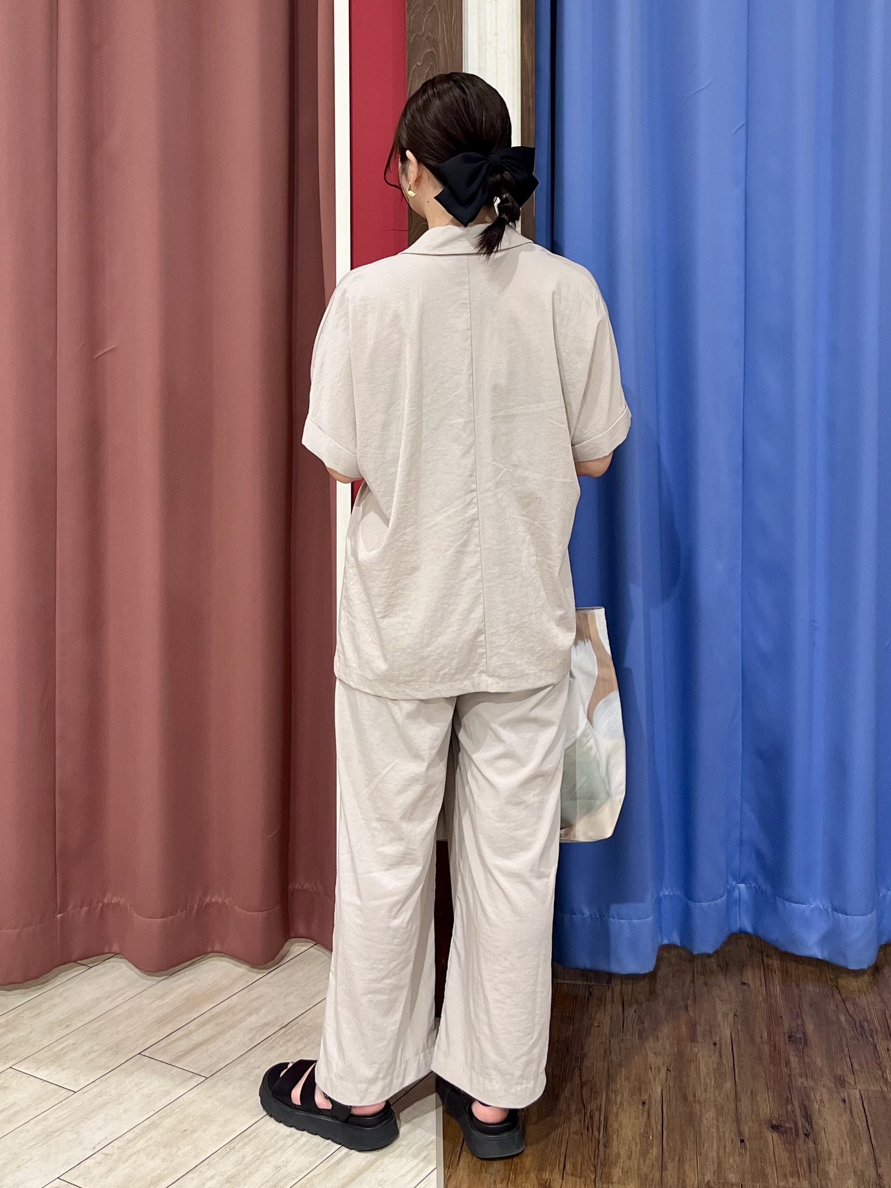 ｙｒｋさんの「SHOO･LA･RUE｜【高レビュー/洗濯機可/セットアップ可】軽凛(かろりん) ひんやり半袖ジャケット」を使ったコーディネート