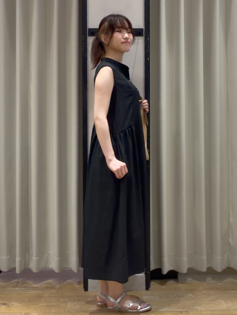 RUKAさんの「grove｜【低身長さんも選べる着丈・洗濯機◎】テントラインワンピース」を使ったコーディネート