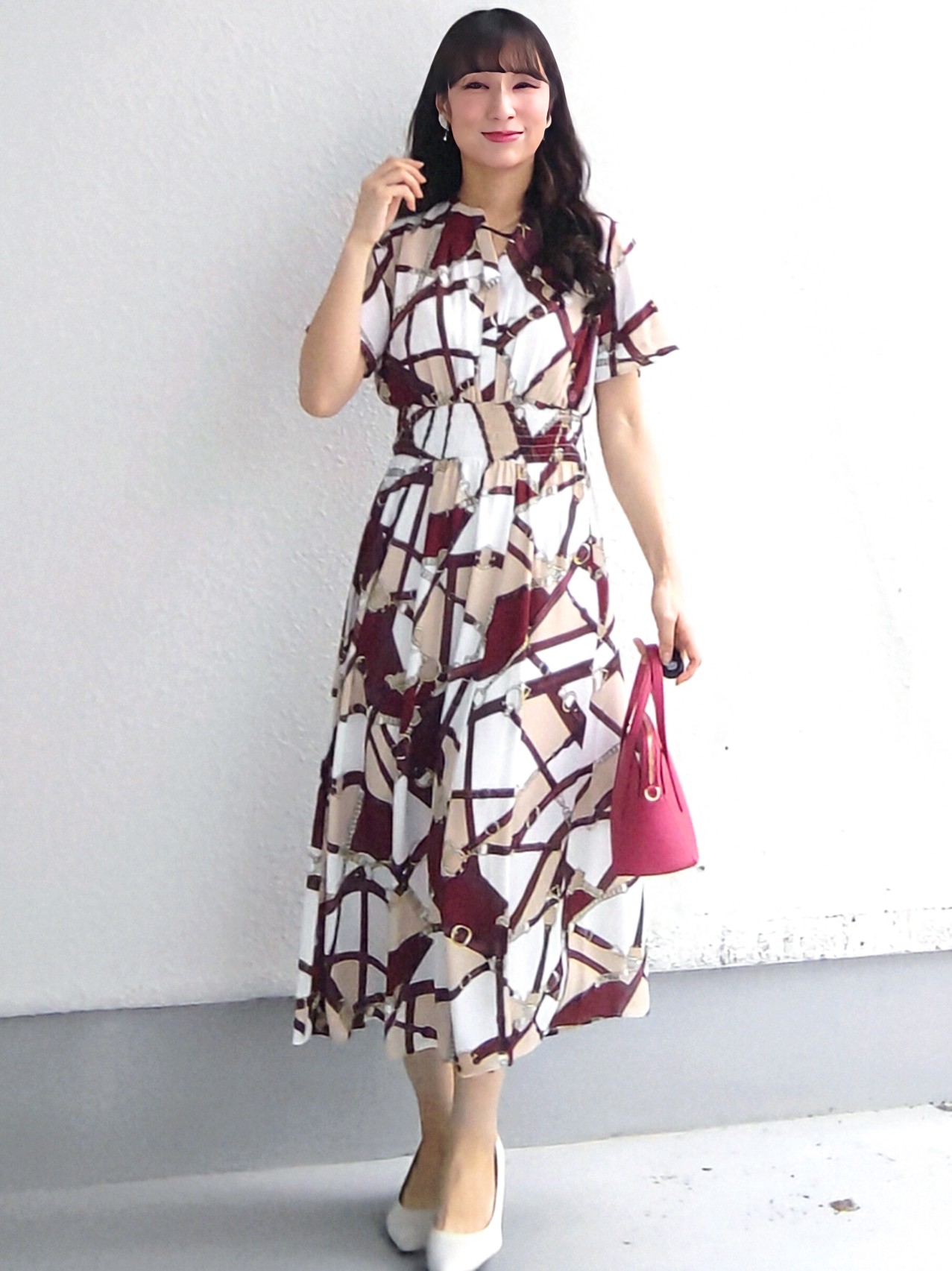 keinaさんの「SunaUna｜【手洗い可】スカーフ柄ワンピース」を使ったコーディネート