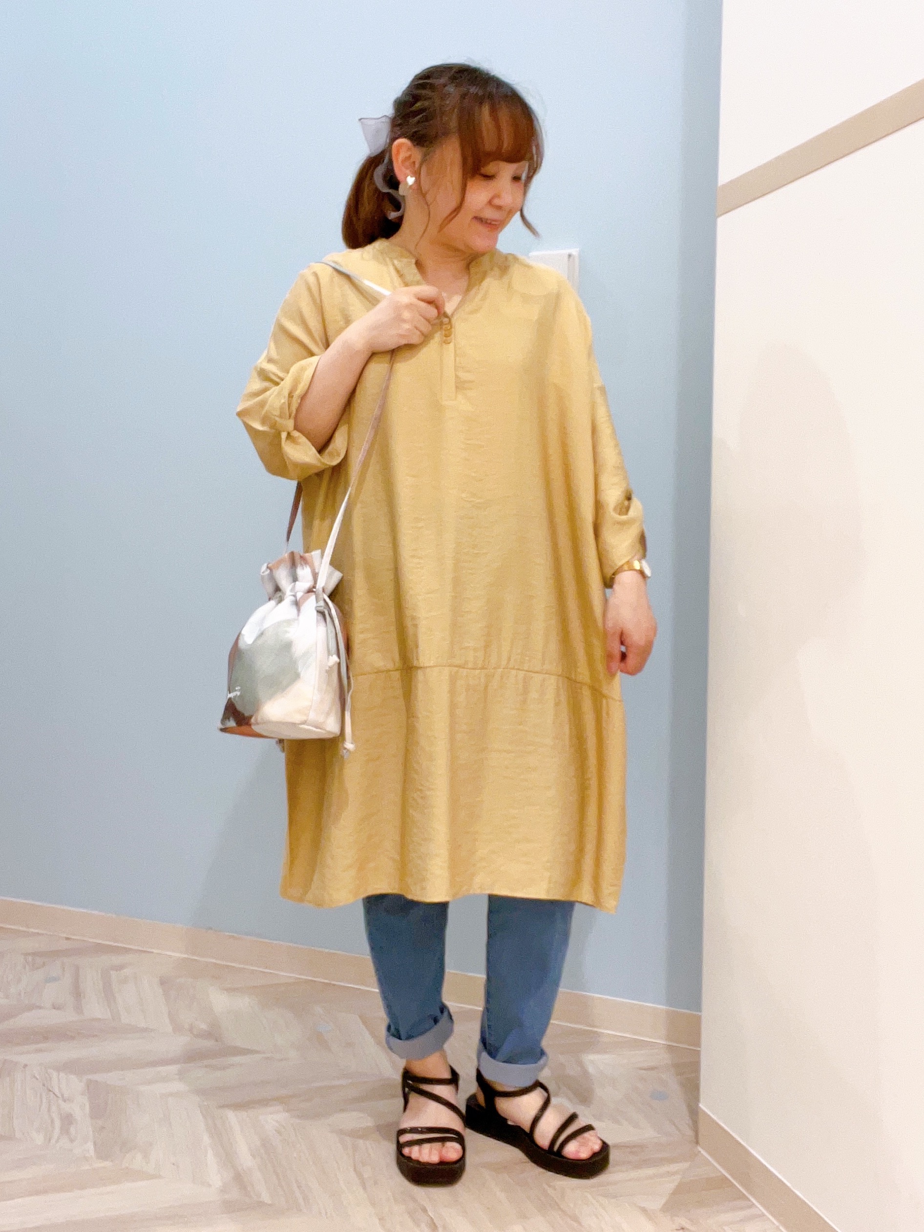 SHOO・LA・RUE kita