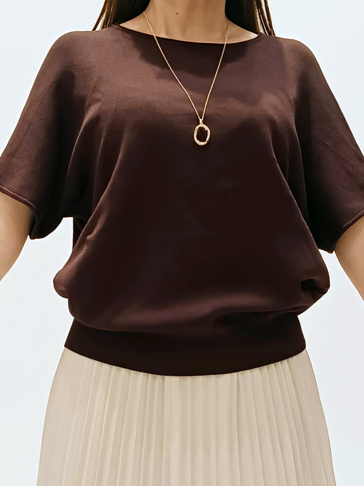 mizueさんの「grove｜【シリーズ累計36万枚！名品ニット】やわらかドライタッチ ドルマンニット」を使ったコーディネート