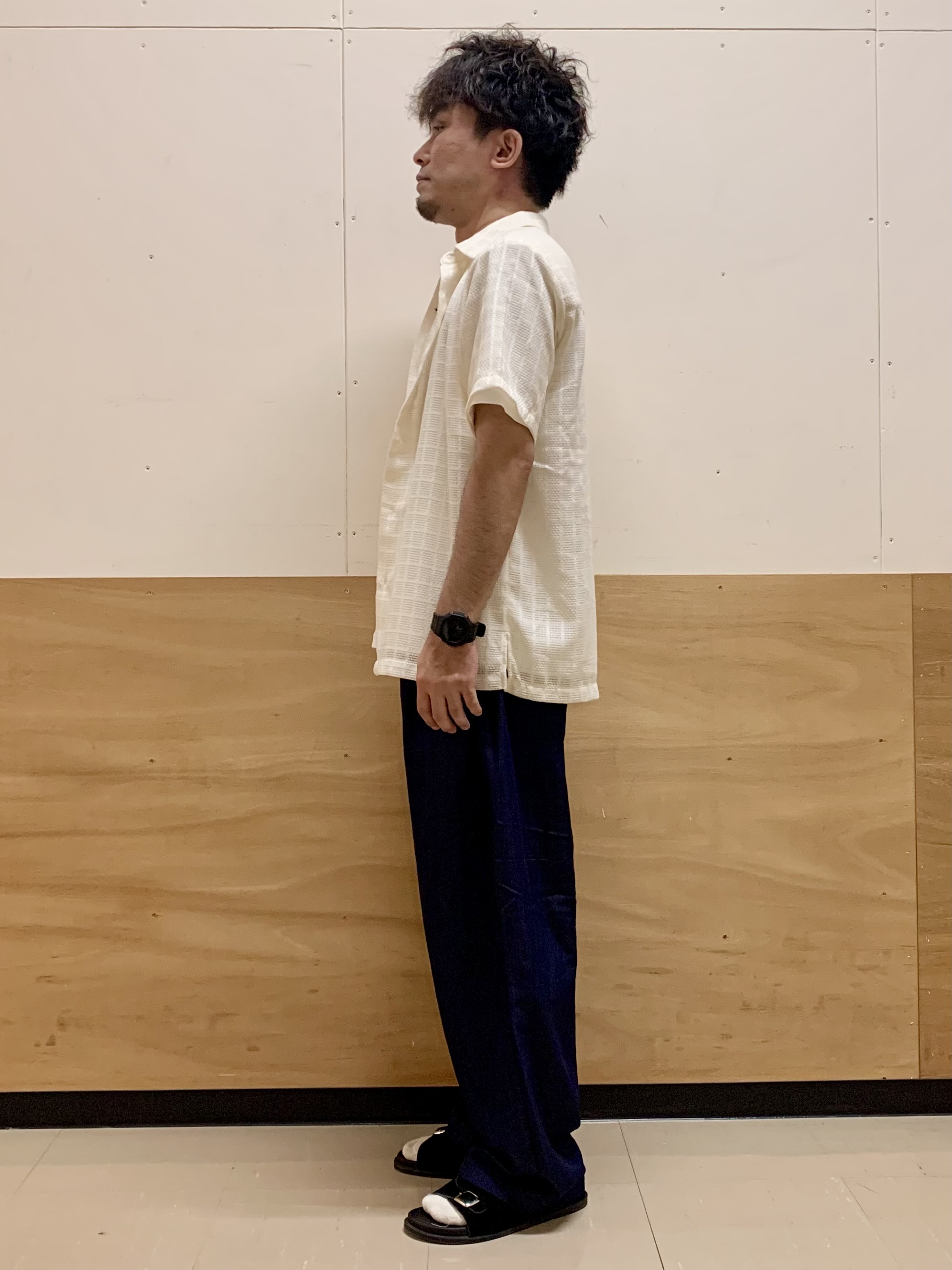 MATUさんの「THE SHOP TK｜格子柄メッシュ半袖シャツ」を使ったコーディネート