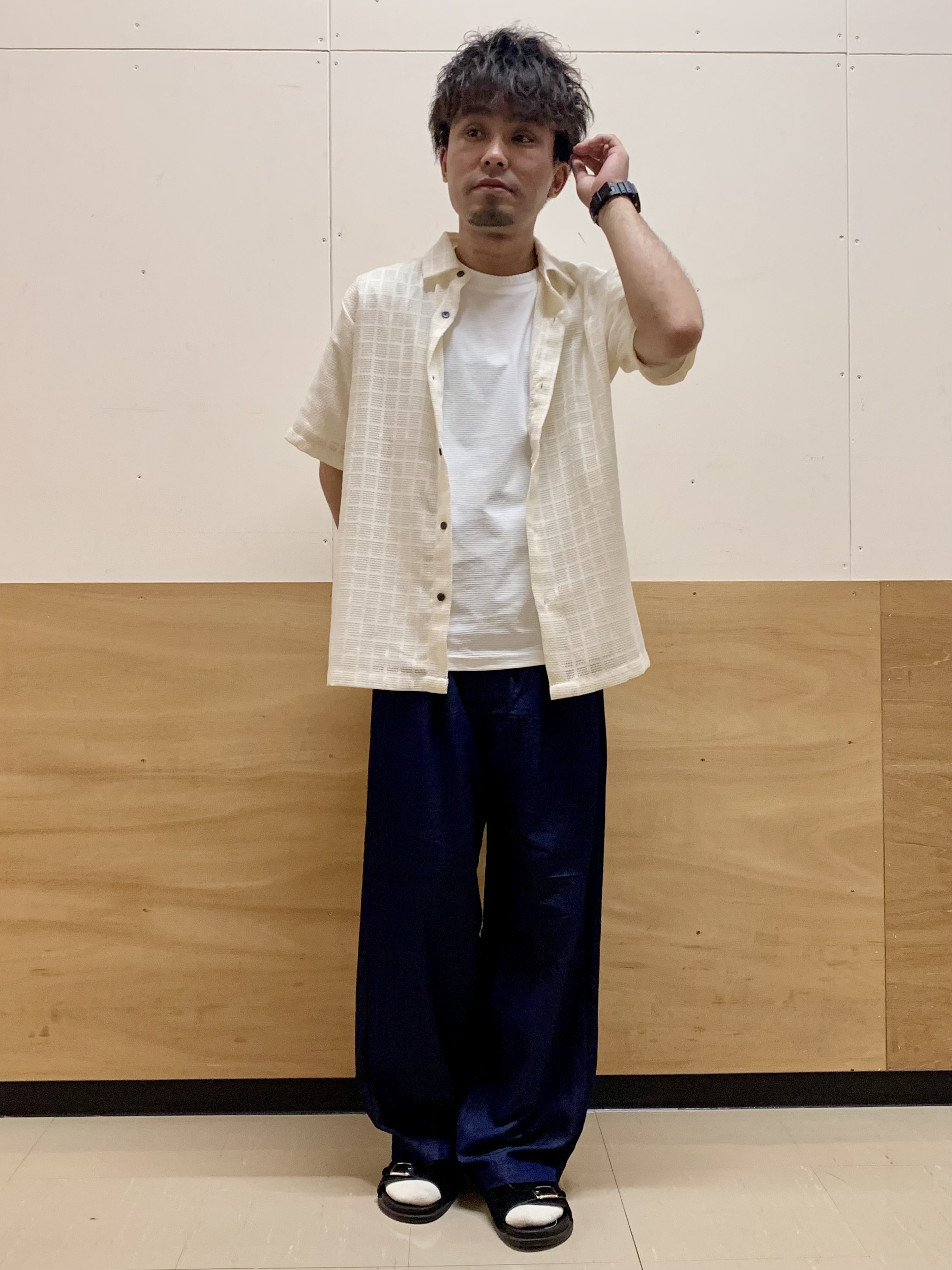 MATUさんの「THE SHOP TK｜格子柄メッシュ半袖シャツ」を使ったコーディネート