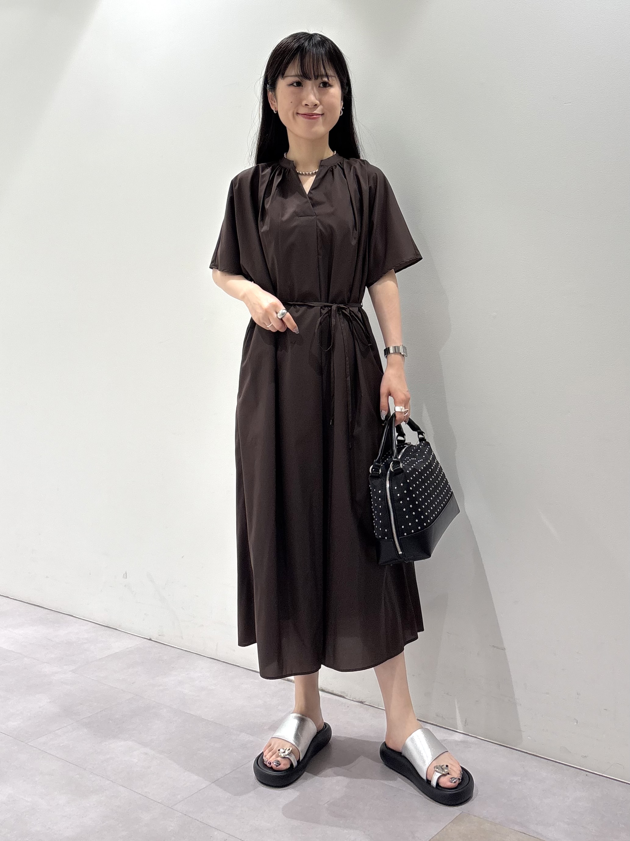 KEIKOさんの「INDIVI｜【シアー／軽羽織】ドルマン袖ニットカーディガン」を使ったコーディネート