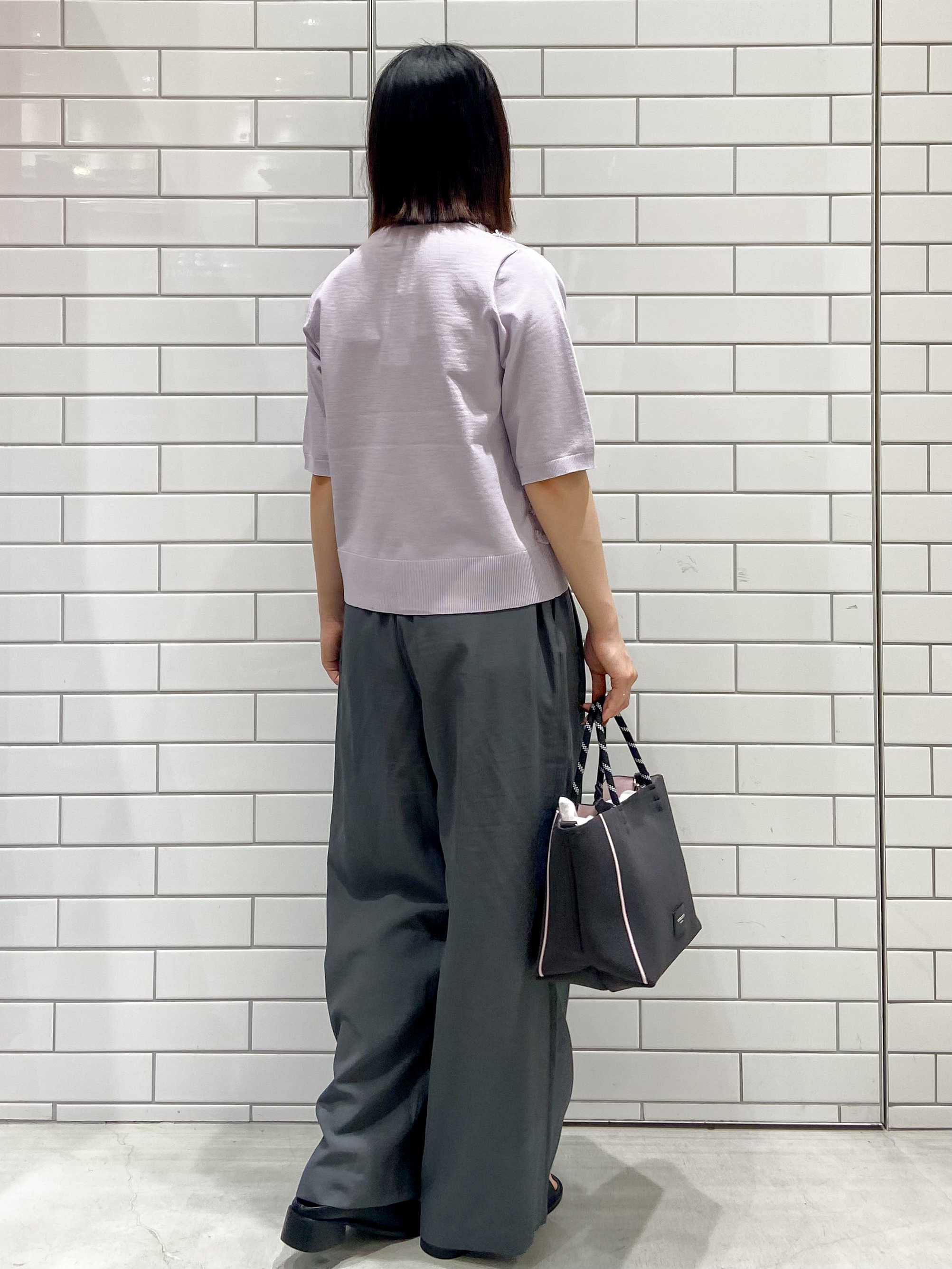 kimiさんの「OPAQUE.CLIP｜フロントレースニットカーディガン【洗える】」を使ったコーディネート