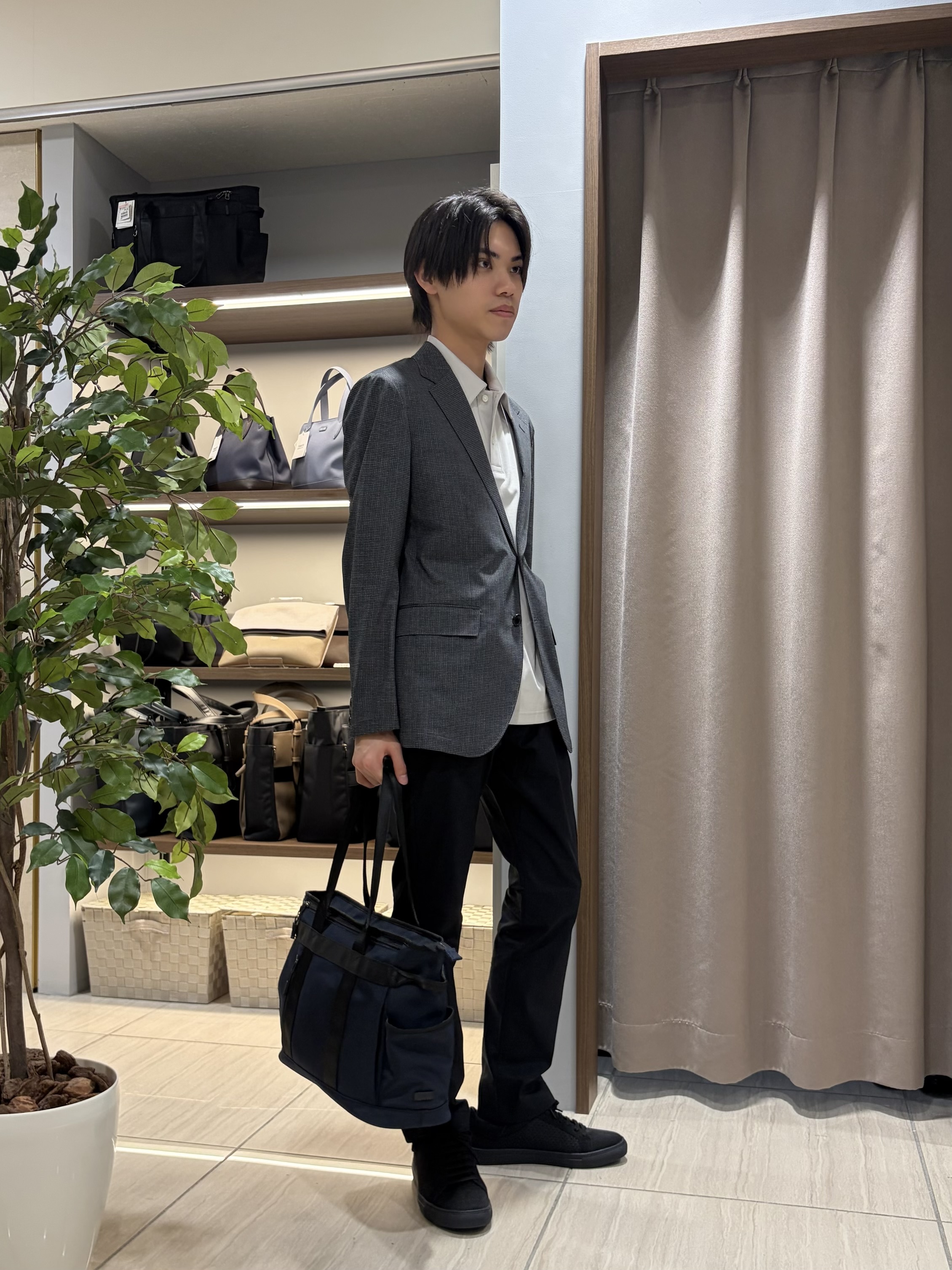hiroさんの「TAKEO KIKUCHI｜【通気性】ジャージ千鳥柄 ジャケット」を使ったコーディネート