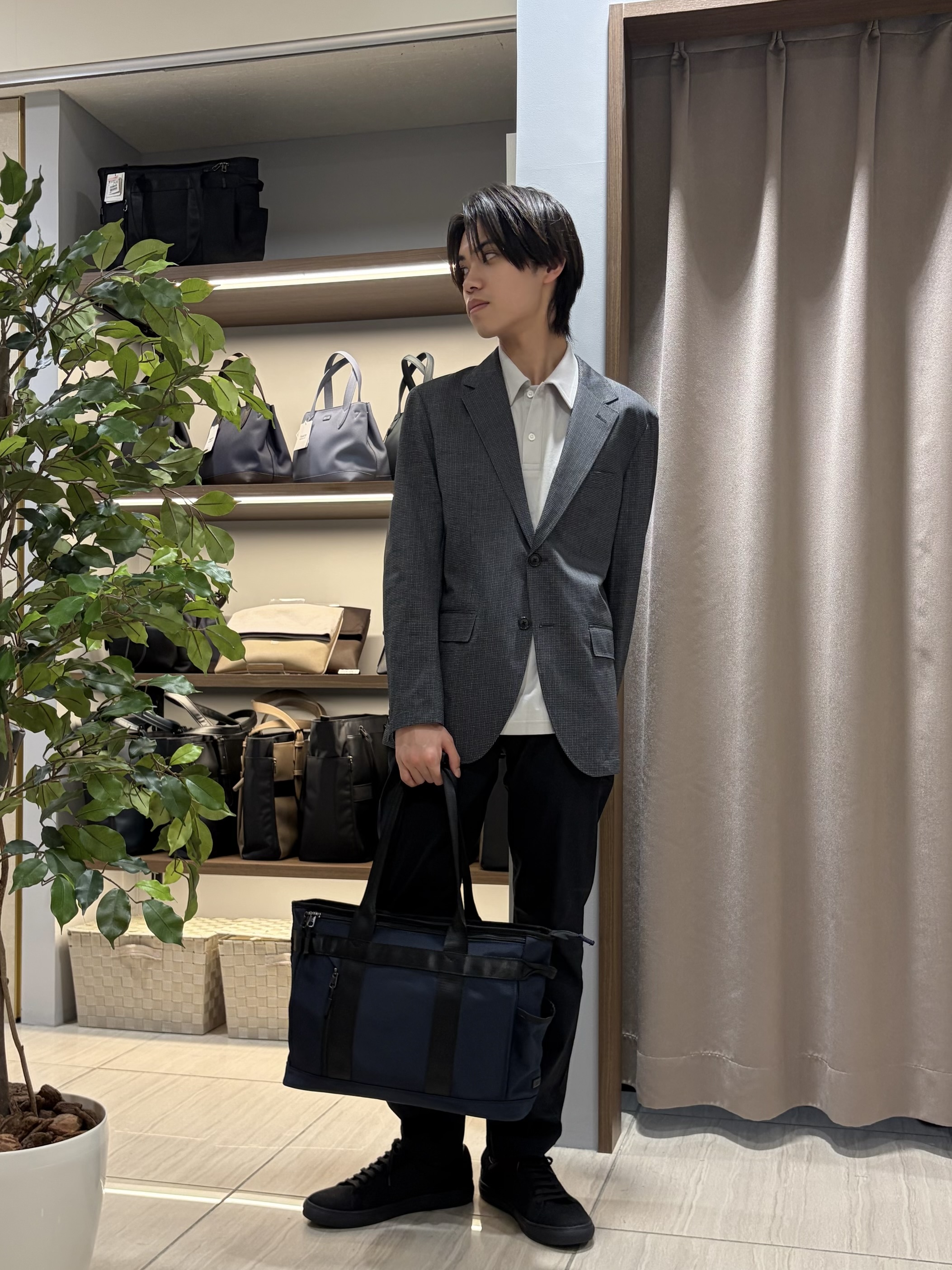 hiroさんの「TAKEO KIKUCHI｜【通気性】ジャージ千鳥柄 ジャケット」を使ったコーディネート