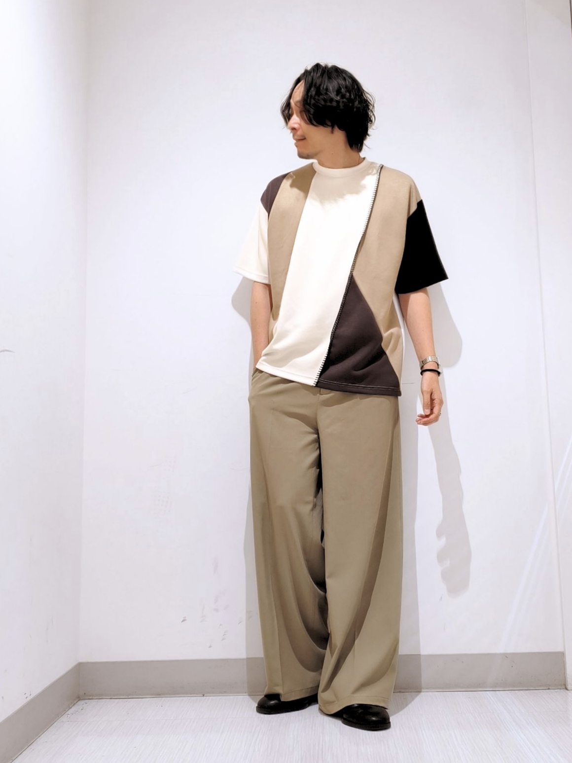 テラシンさんの「tk.TAKEO KIKUCHI｜ダイヤゴナル半袖カットソー」を使ったコーディネート