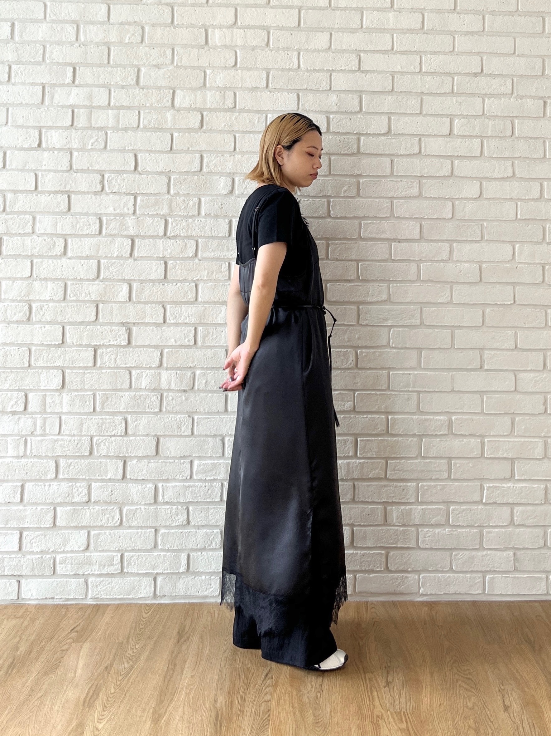 Harukaさんの「INDIVI｜レースサテンキャミドレス」を使ったコーディネート