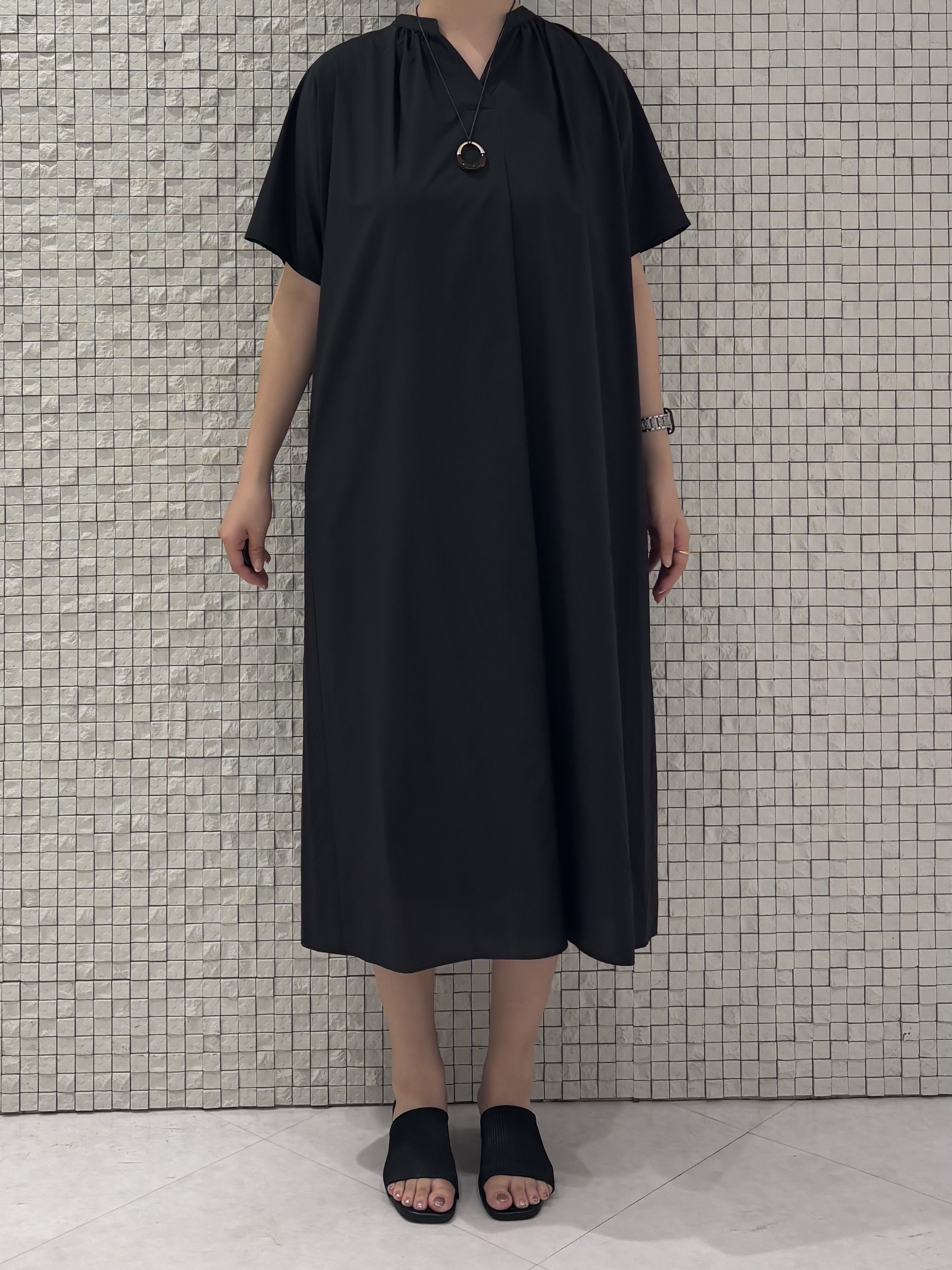 koharuさんの「INDIVI｜【撥水／UVカット】ベルト付きワンピース」を使ったコーディネート