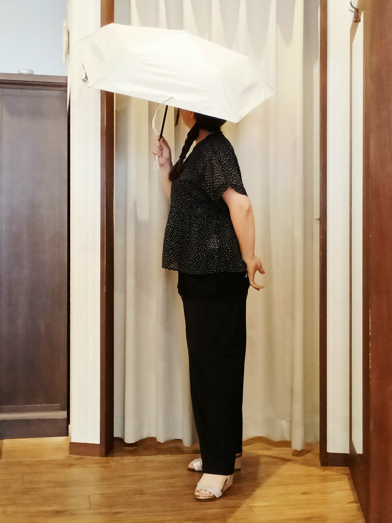 みーあさんの「SHOO･LA･RUE｜【ひんやり/体型カバー】冷房、UV対策で持ってて安心 さらさら五分袖ボレロカーディガン」を使ったコーディネート