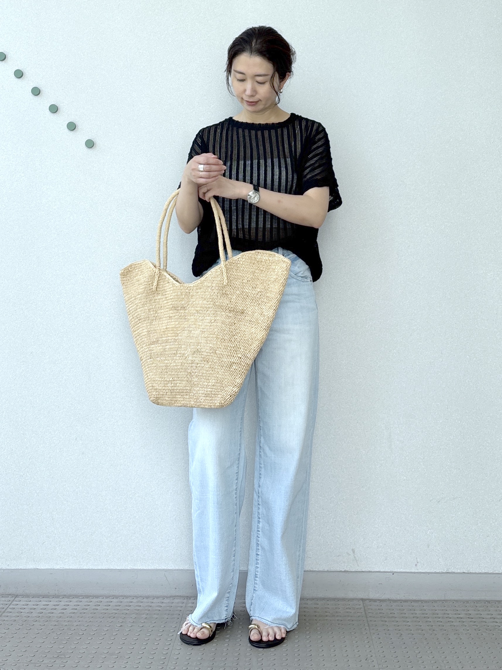 saitoさんの「DRESSTERIOR｜【体系カバー/日除け】ドルマンスリーブ シアーメッシュプルオーバー」を使ったコーディネート