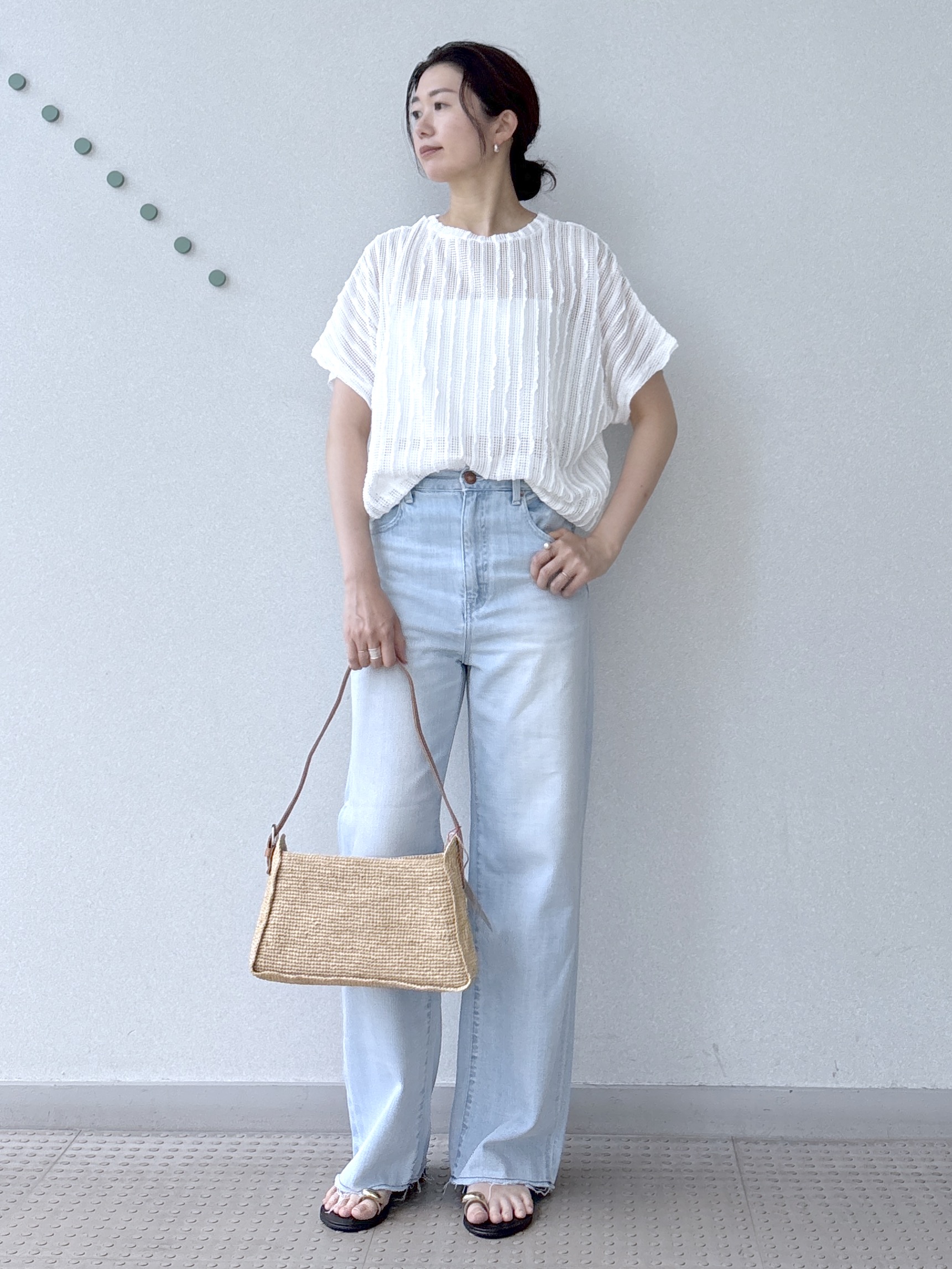 saitoさんの「DRESSTERIOR｜【体系カバー/日除け】ドルマンスリーブ シアーメッシュプルオーバー」を使ったコーディネート