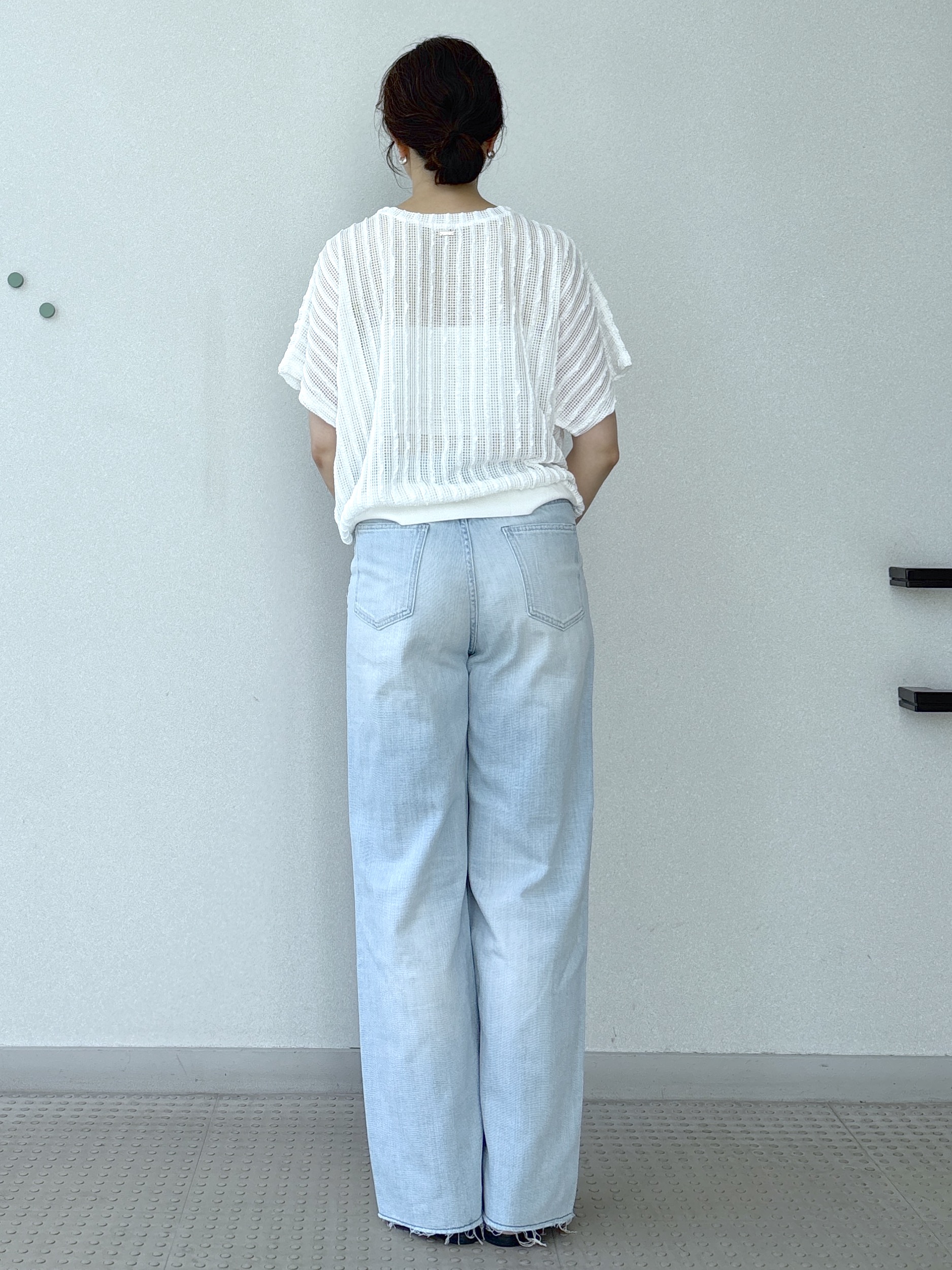 saitoさんの「DRESSTERIOR｜【体系カバー/日除け】ドルマンスリーブ シアーメッシュプルオーバー」を使ったコーディネート
