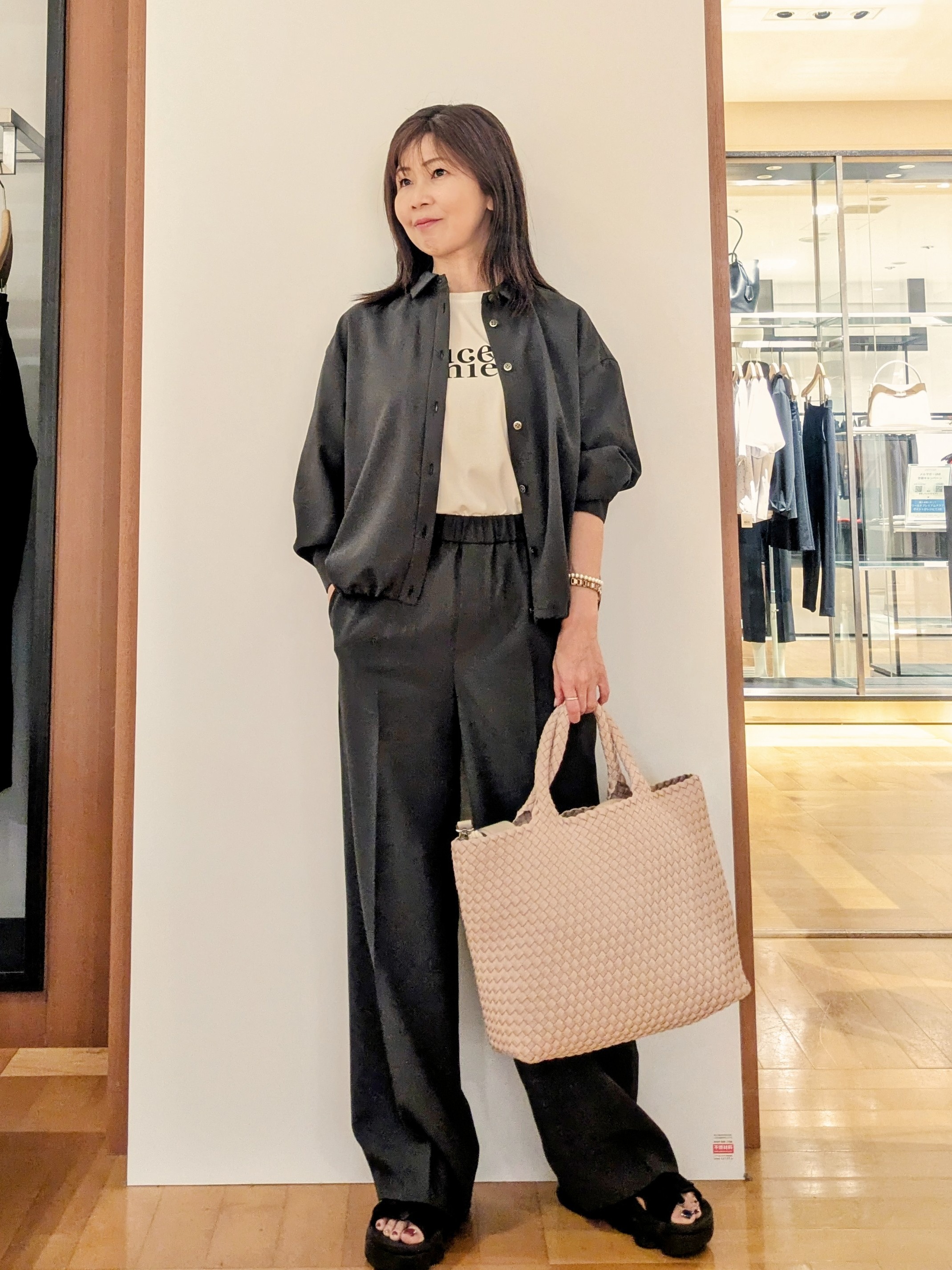 laverさんの「UNTITLED｜コットンロゴTシャツ」を使ったコーディネート