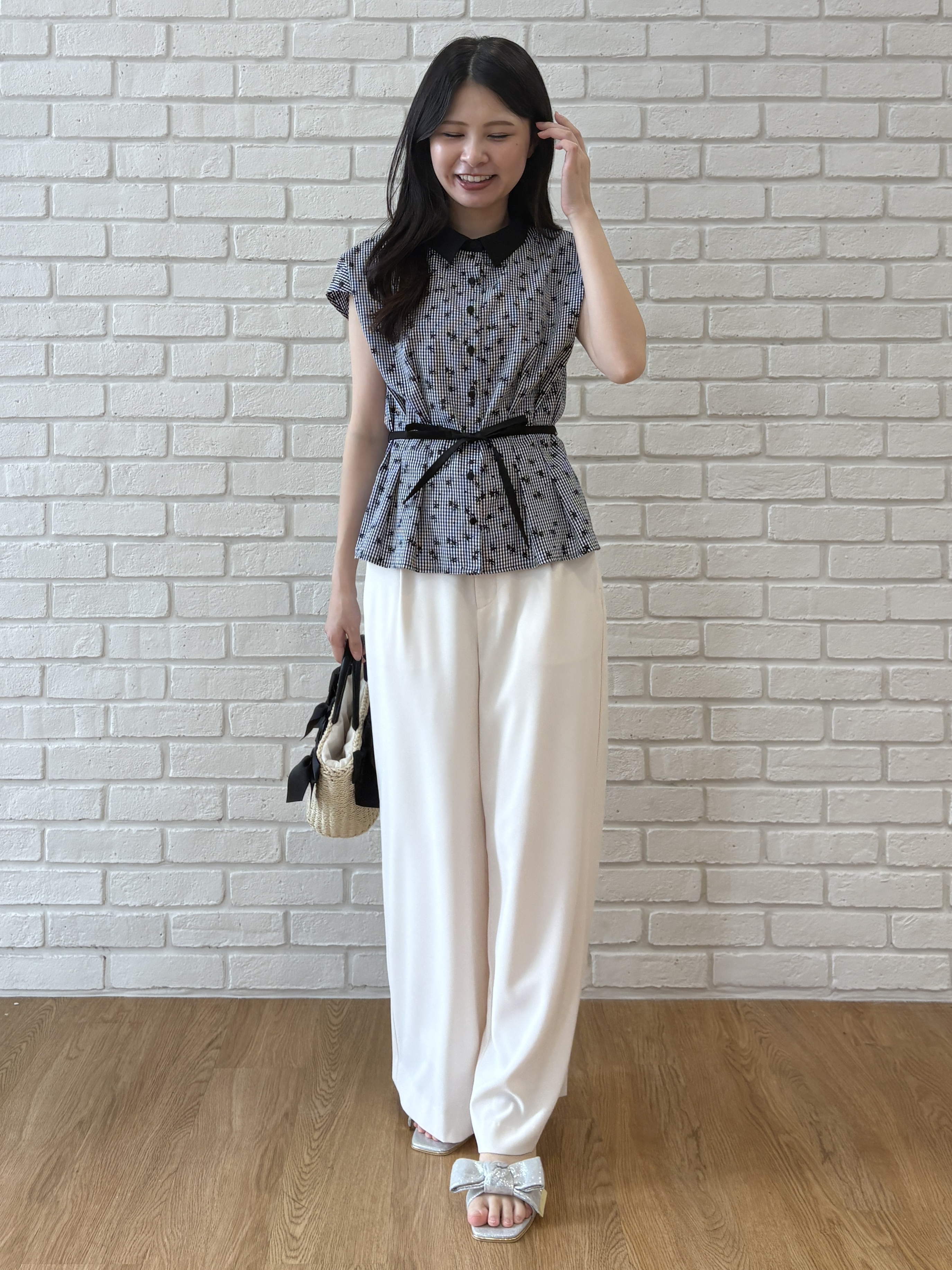 Couture Brooch AOI