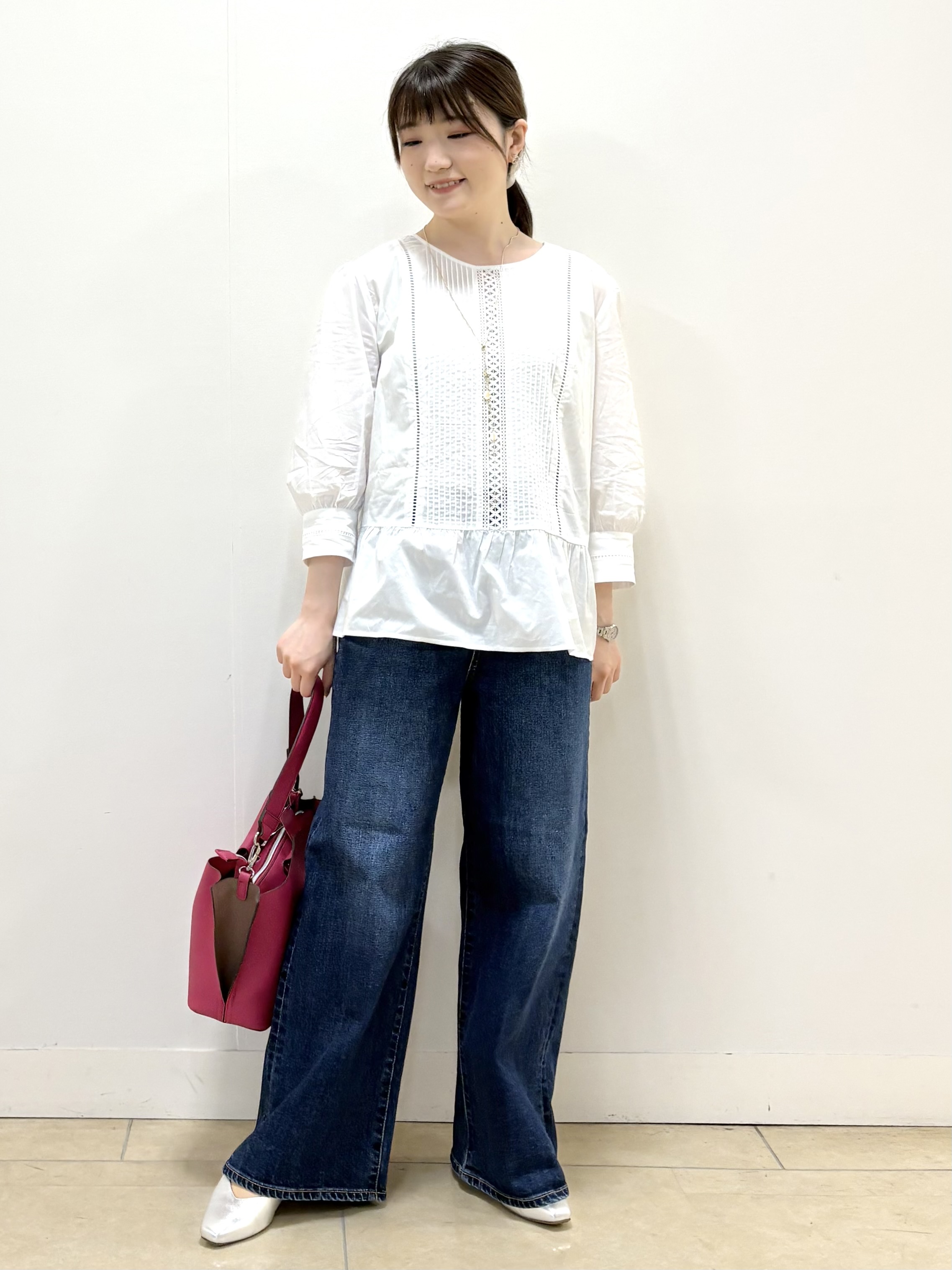 mikiさんの「Reflect｜【手洗い可】ピンタックレースブラウス」を使ったコーディネート