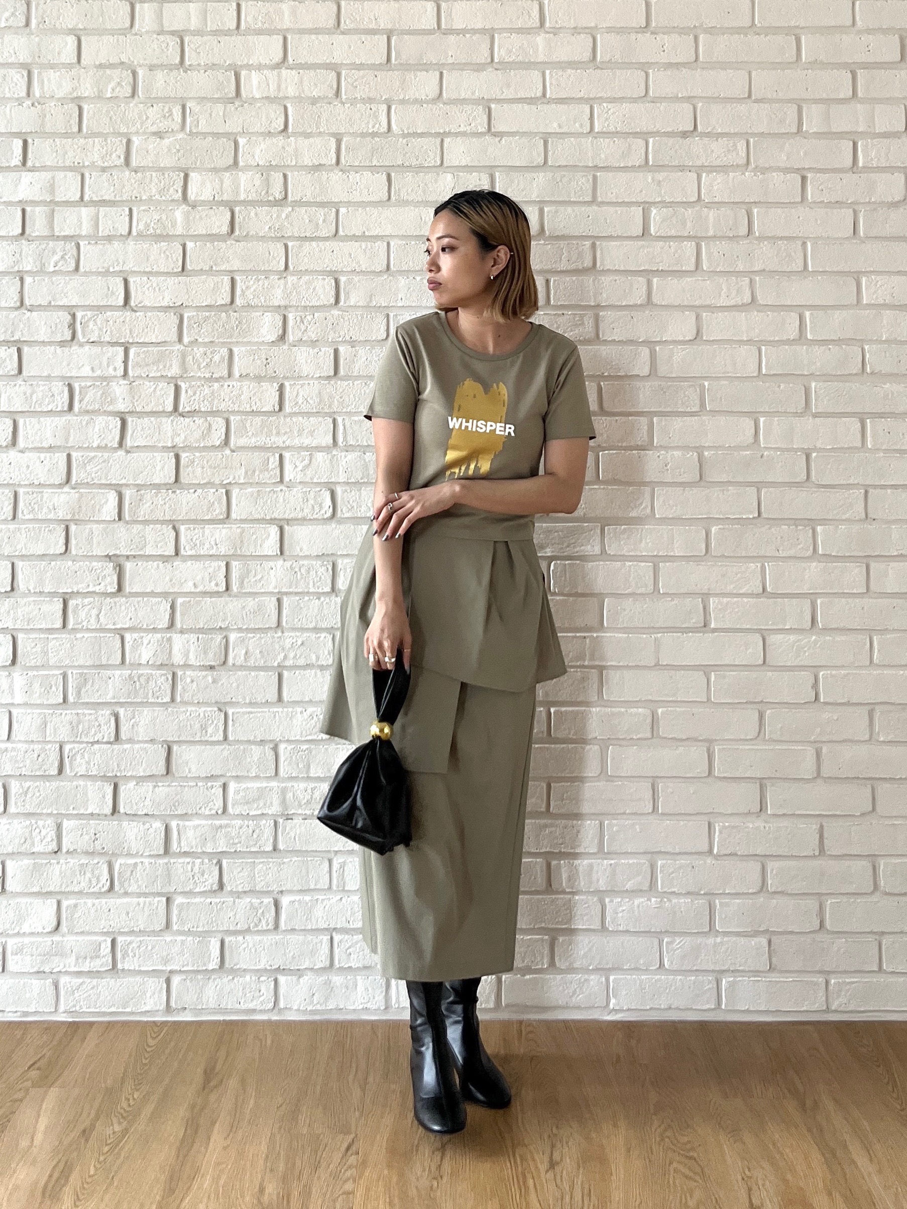 Harukaさんの「INDIVI｜箔プリント コンパクトTシャツ」を使ったコーディネート