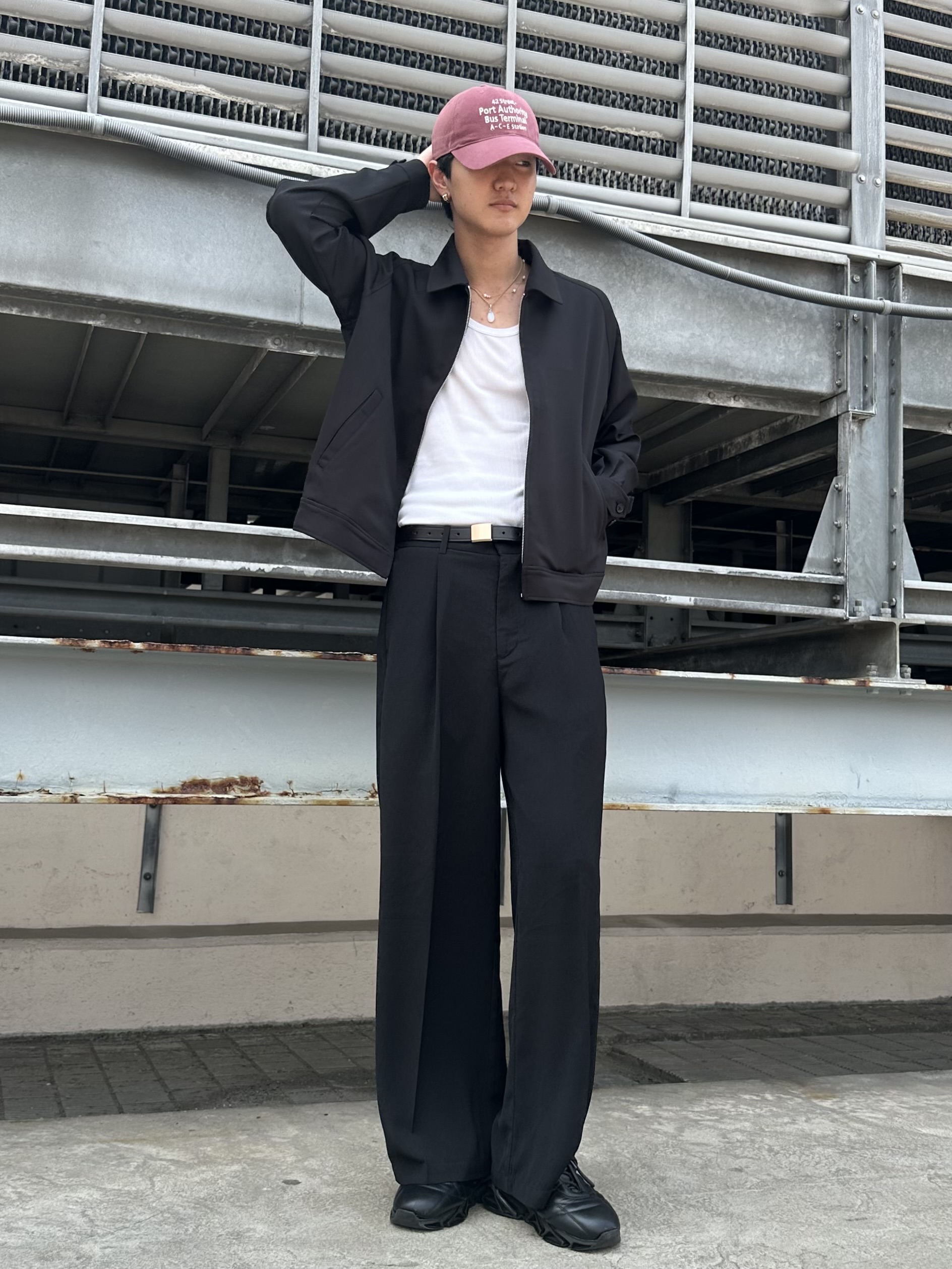 KOHEIさんの「tk.TAKEO KIKUCHI｜【牛革】スクエアバックルベルト」を使ったコーディネート