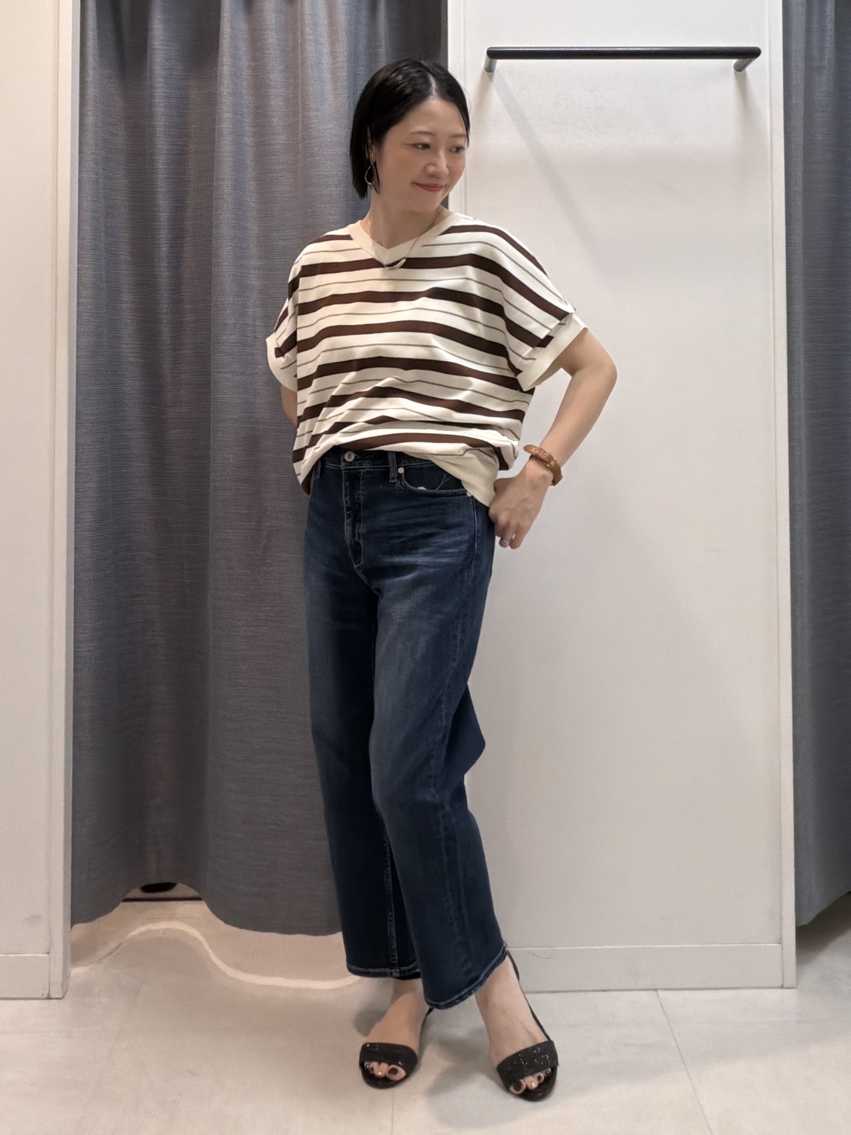 shihoさんの「INDIVI｜【きれいに体型カバー/前後2WAY】ドライタッチコットンプルオーバー」を使ったコーディネート
