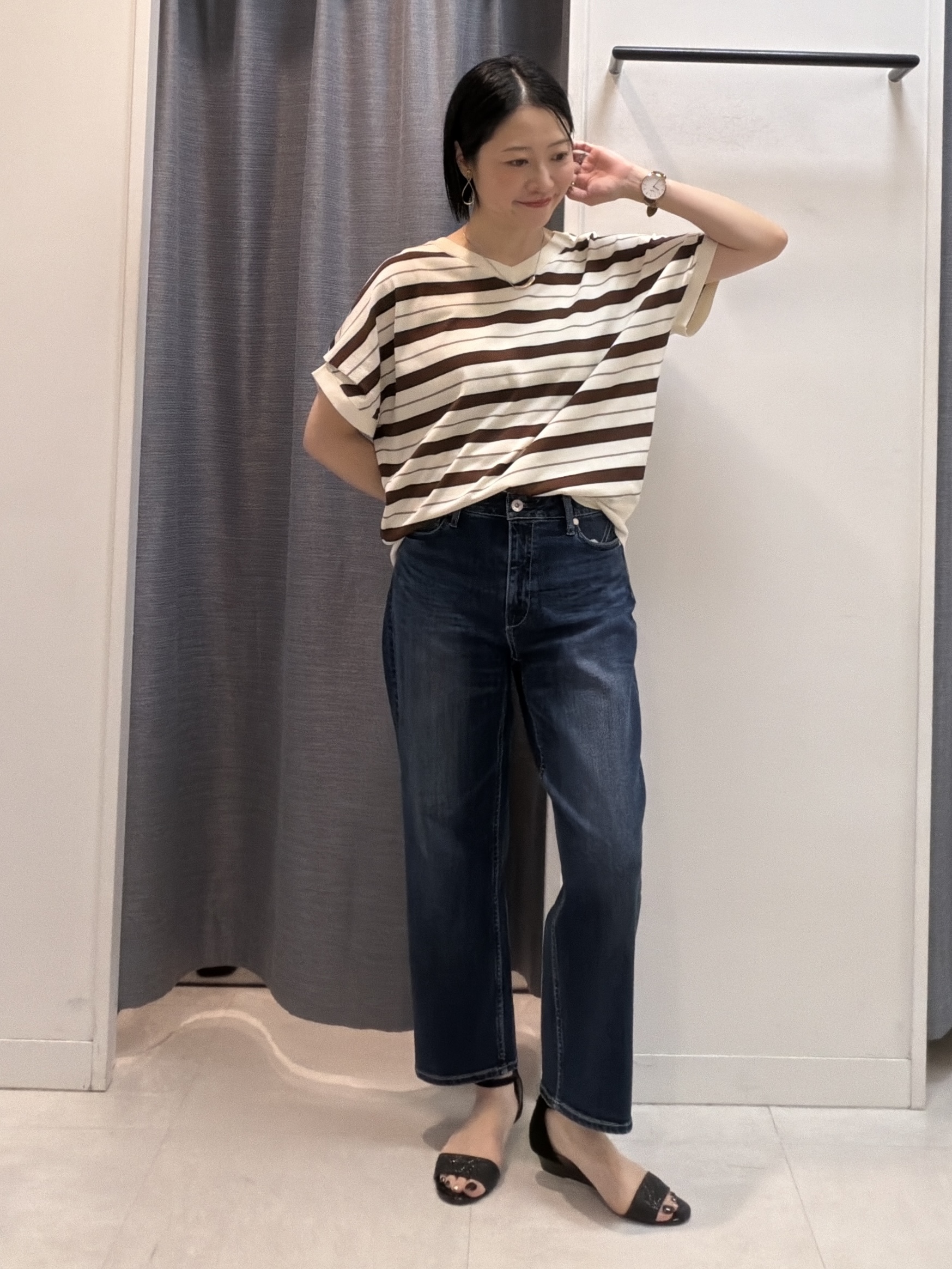 shihoさんの「INDIVI｜【きれいに体型カバー/前後2WAY】ドライタッチコットンプルオーバー」を使ったコーディネート