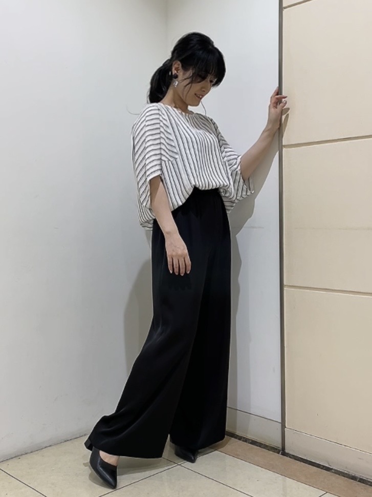 watanabeさんの「UNTITLED｜【UVケア／接触冷感】ジョーゼットドルマンブラウス」を使ったコーディネート